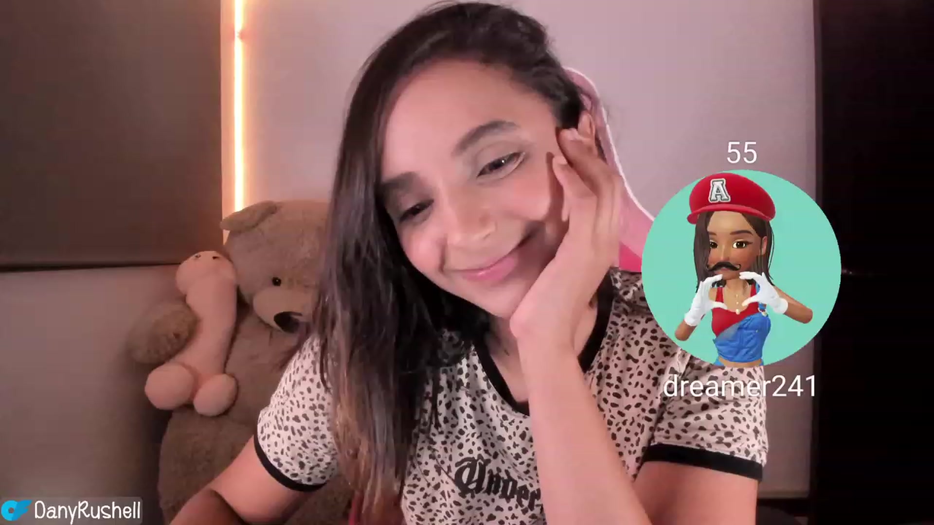 Gallery image thumbnail from NataliaMFC_'s myfreecams stream on, 08/10/2023, 05:48 image 5 of 20