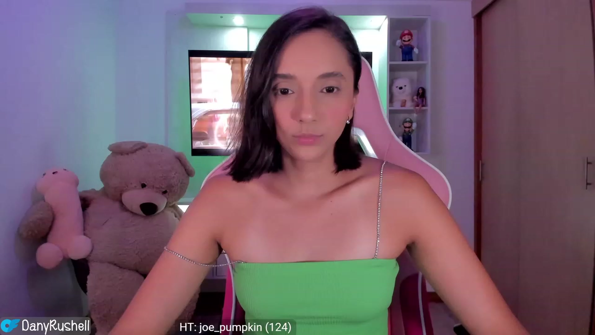 Gallery image thumbnail from NataliaMFC_'s myfreecams stream on, 10/24/2023, 05:19 image 1 of 20