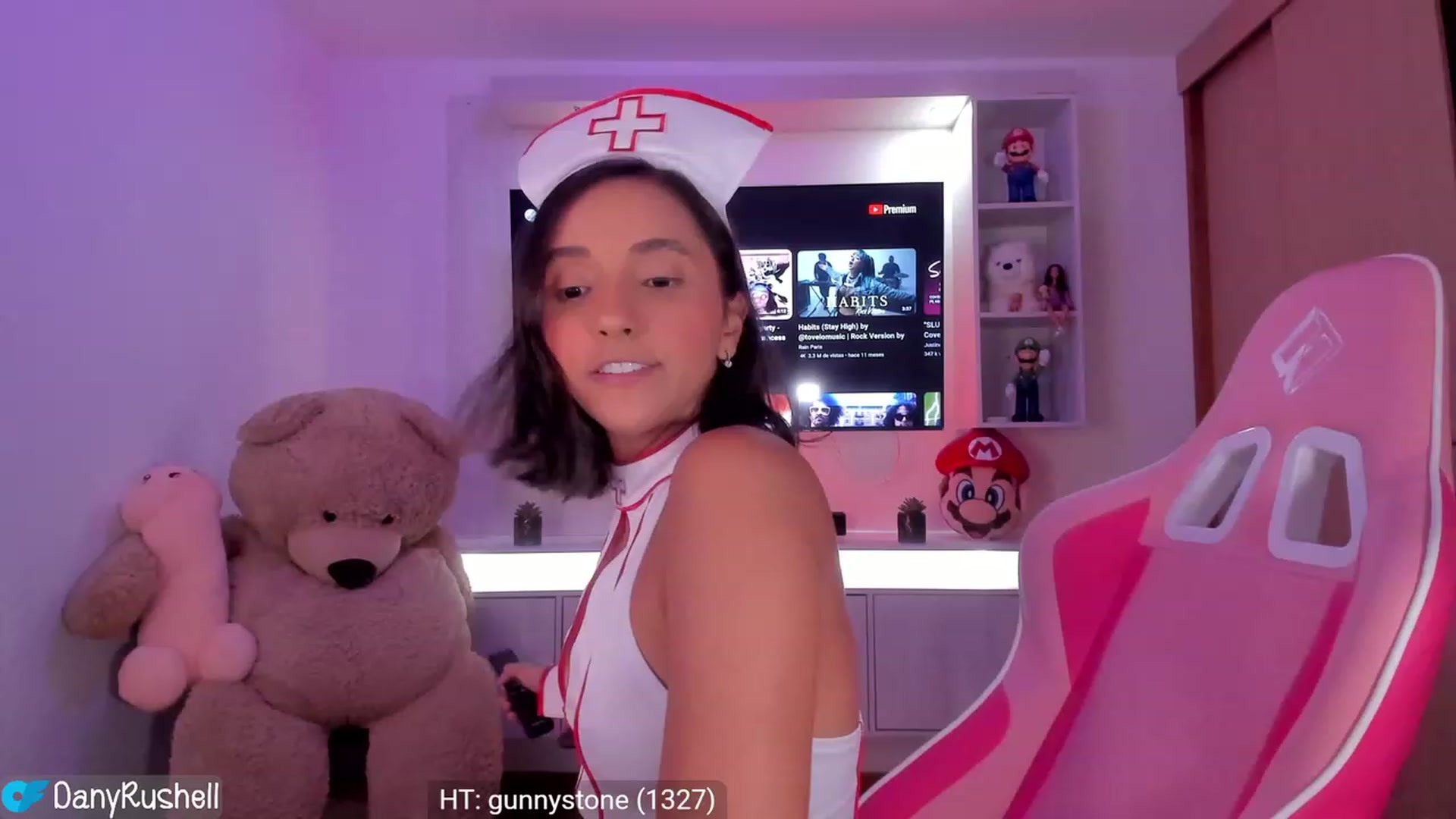 Gallery image thumbnail from NataliaMFC_'s myfreecams stream on, 10/29/2023, 05:39 image 4 of 20