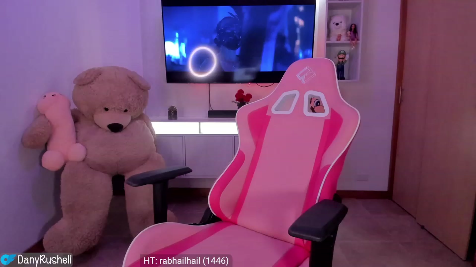 Gallery image thumbnail from NataliaMFC_'s myfreecams stream on, 10/29/2023, 05:39 image 14 of 20
