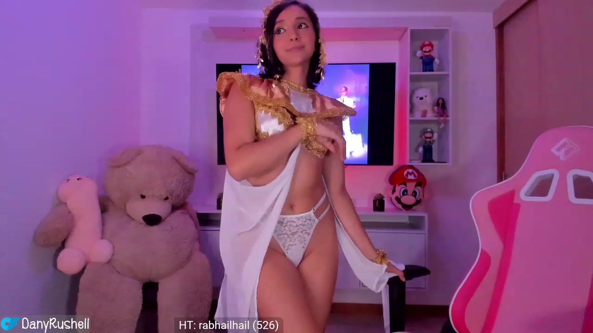 Gallery image thumbnail from NataliaMFC_'s myfreecams stream on, 10/31/2023, 04:49 image 20 of 20