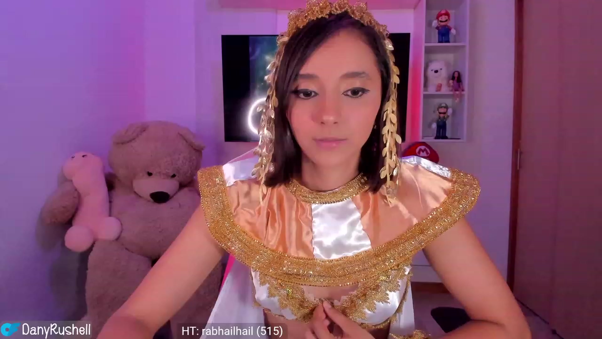 Gallery image thumbnail from NataliaMFC_'s myfreecams stream on, 10/31/2023, 04:49 image 16 of 20