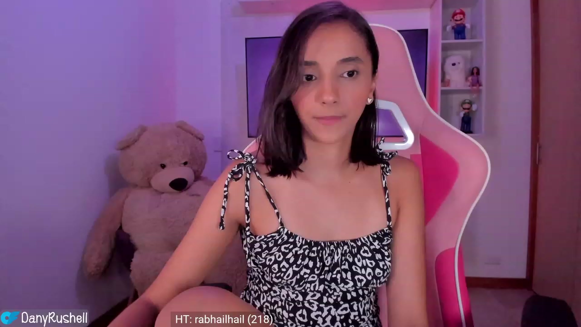 Gallery image thumbnail from NataliaMFC_'s myfreecams stream on, 01/16/2024, 05:57 image 9 of 20