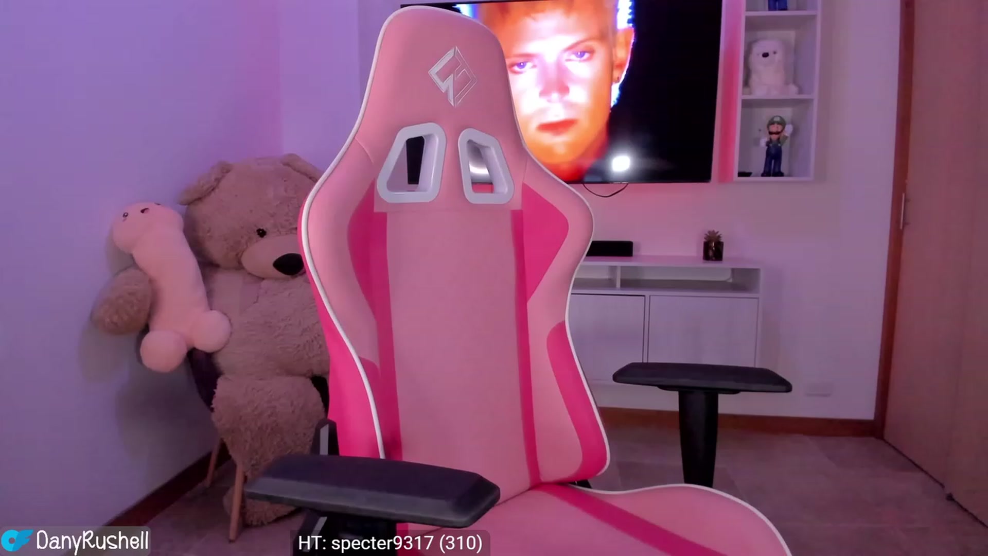 Gallery image thumbnail from NataliaMFC_'s myfreecams stream on, 01/17/2024, 06:28 image 17 of 20