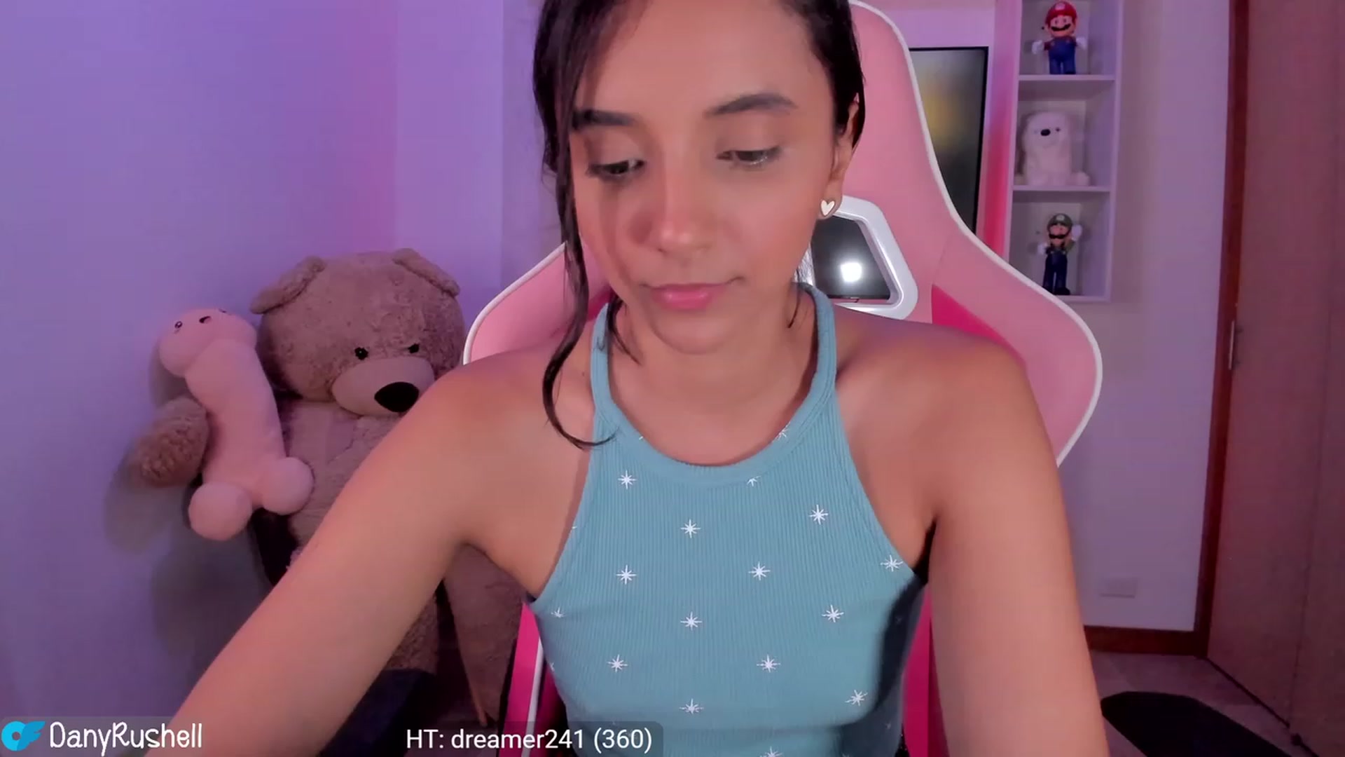 Gallery image thumbnail from NataliaMFC_'s myfreecams stream on, 01/17/2024, 06:56 image 14 of 20