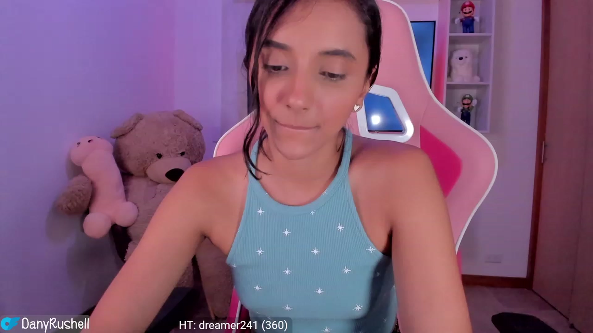 Gallery image thumbnail from NataliaMFC_'s myfreecams stream on, 01/17/2024, 06:56 image 16 of 20