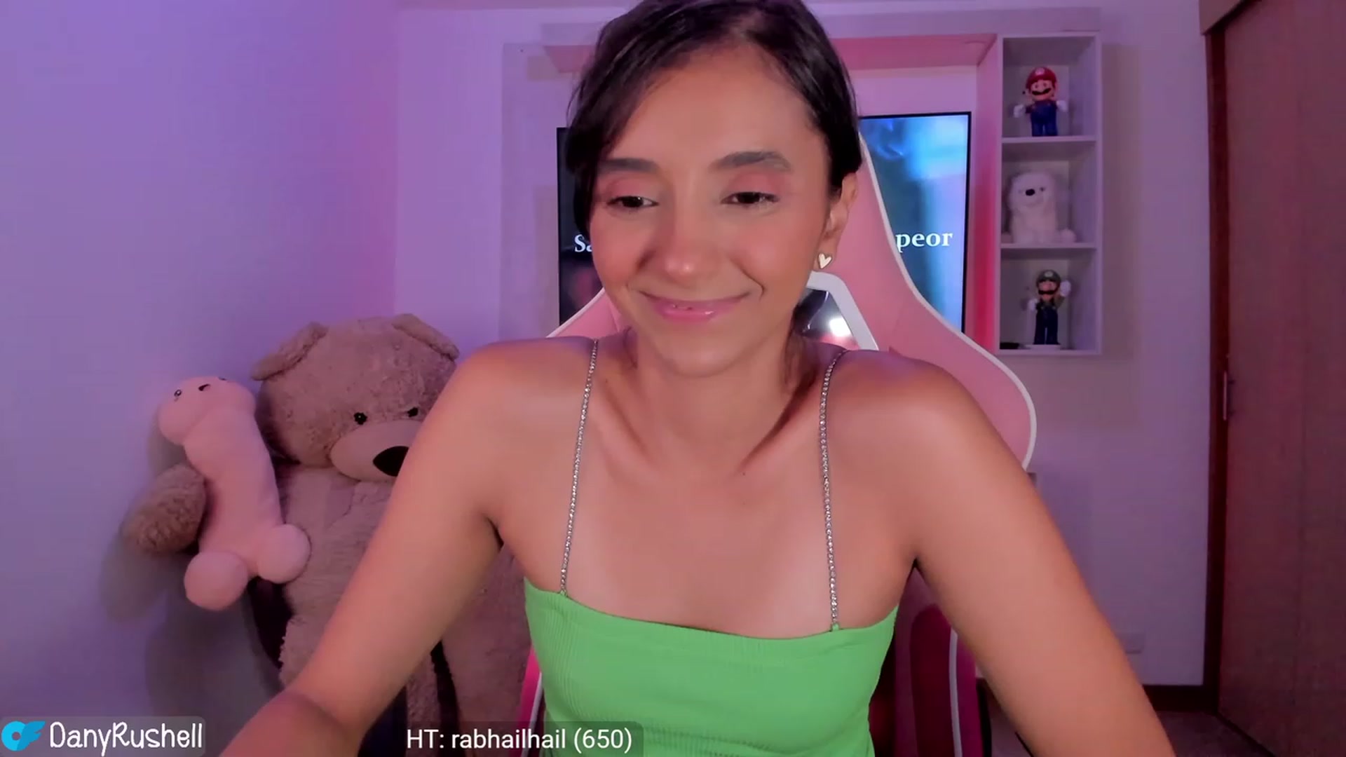 Gallery image thumbnail from NataliaMFC_'s myfreecams stream on, 01/26/2024, 06:01 image 11 of 20