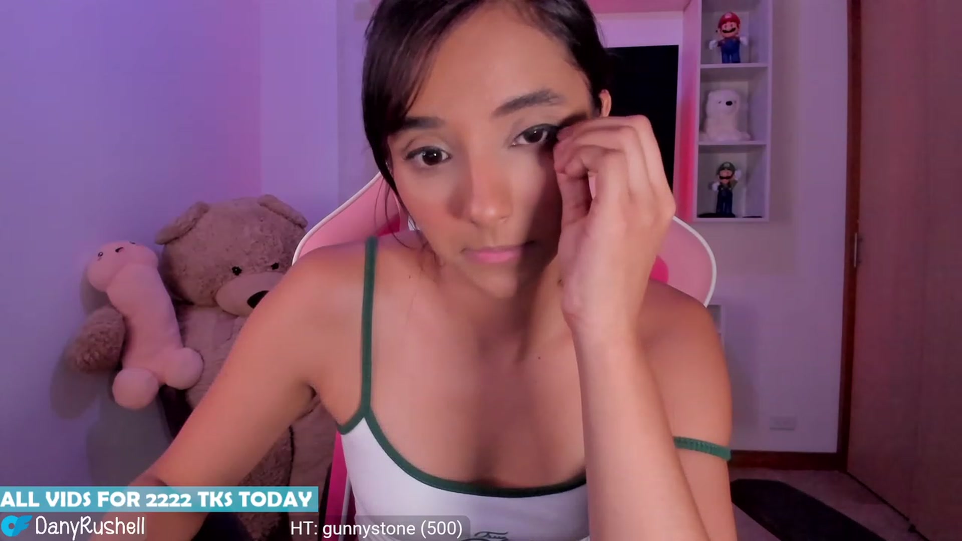 Gallery image thumbnail from NataliaMFC_'s myfreecams stream on, 01/30/2024, 05:41 image 16 of 20