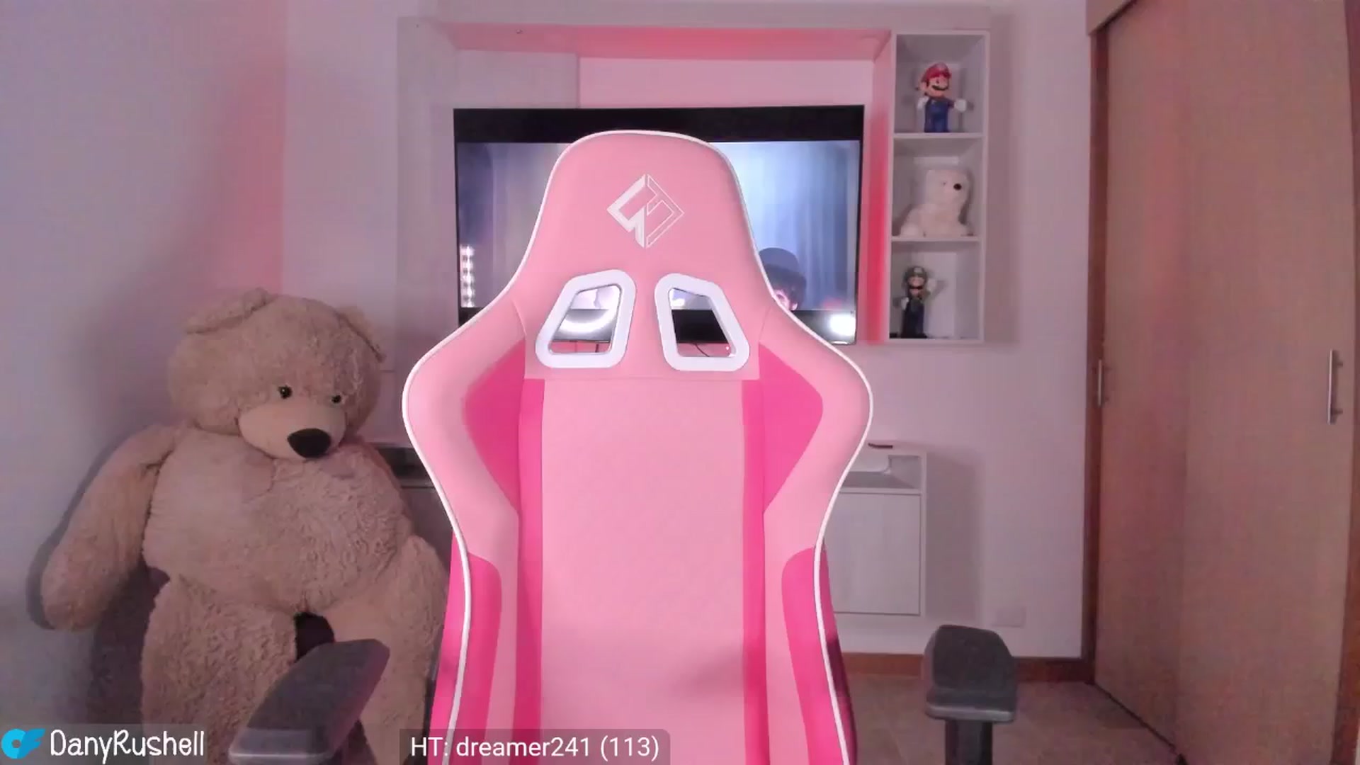 Gallery image thumbnail from NataliaMFC_'s myfreecams stream on, 04/23/2024, 05:44 image 19 of 20