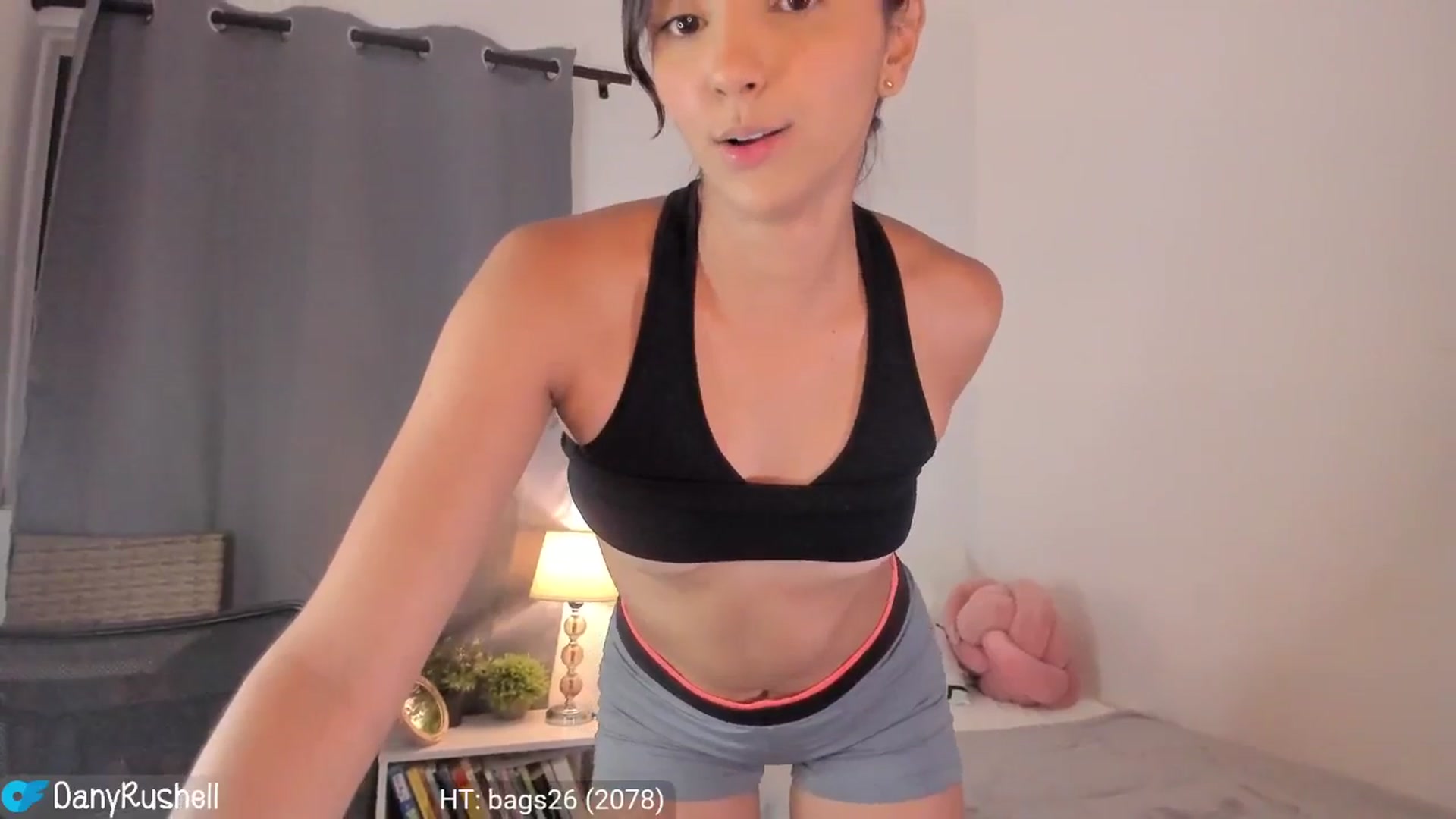 Gallery image thumbnail from NataliaMFC_'s myfreecams stream on, 05/16/2024, 24:01 image 18 of 20