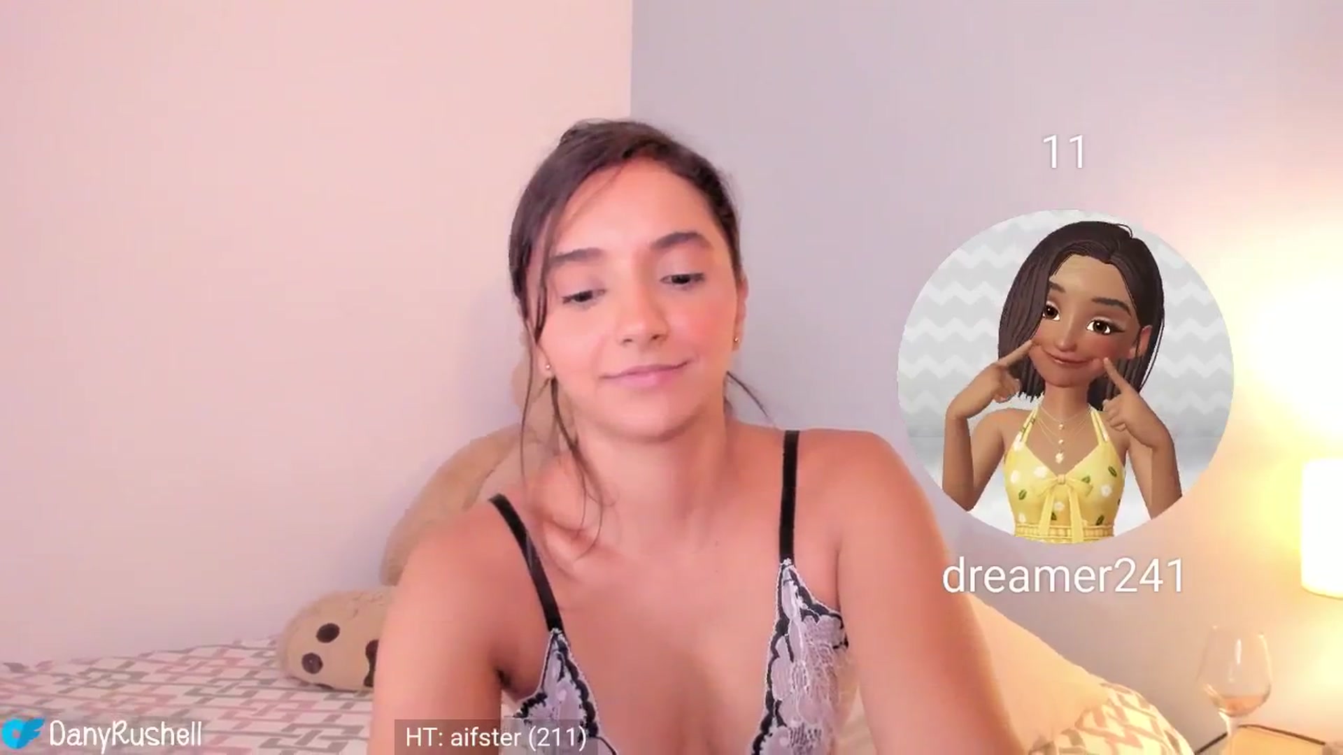 Gallery image thumbnail from NataliaMFC_'s myfreecams stream on, 06/19/2024, 02:54 image 19 of 20