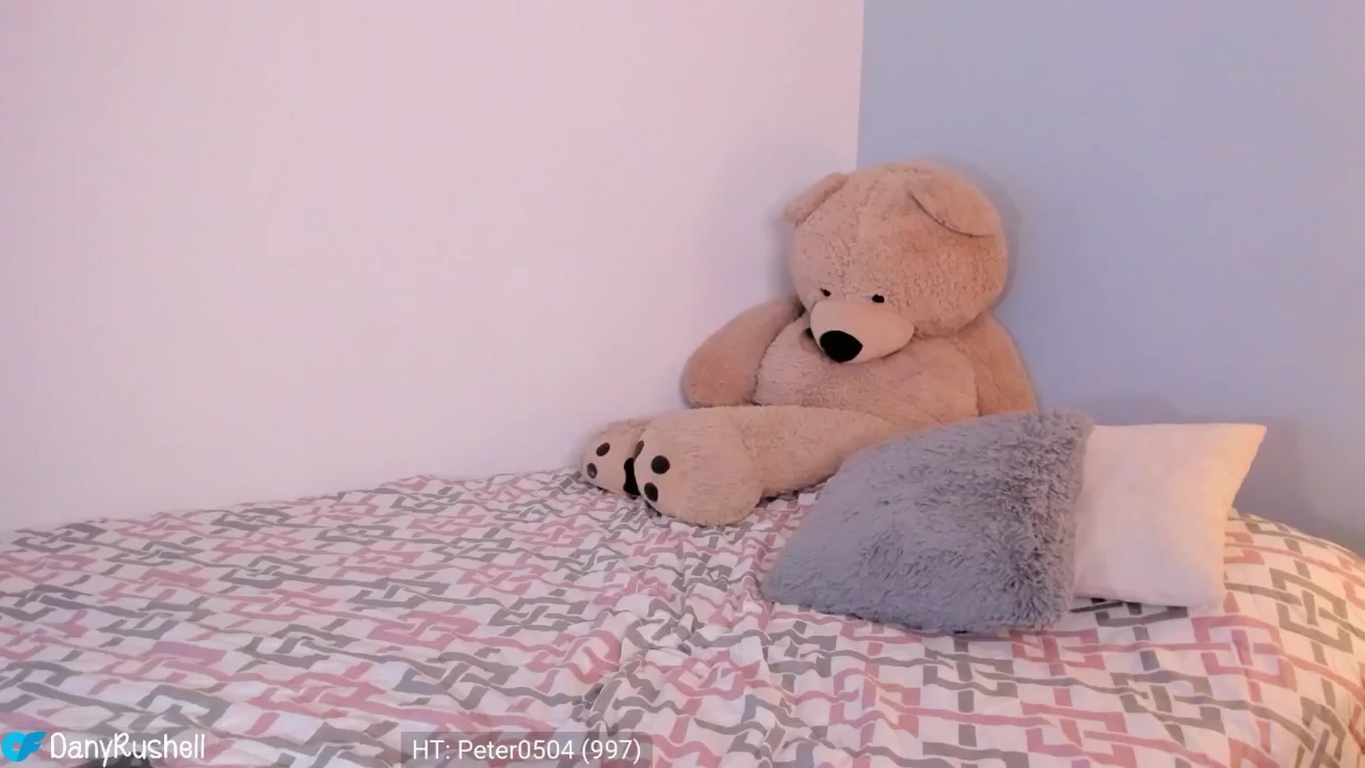 Gallery image thumbnail from NataliaMFC_'s myfreecams stream on, 06/27/2024, 02:14 image 16 of 20