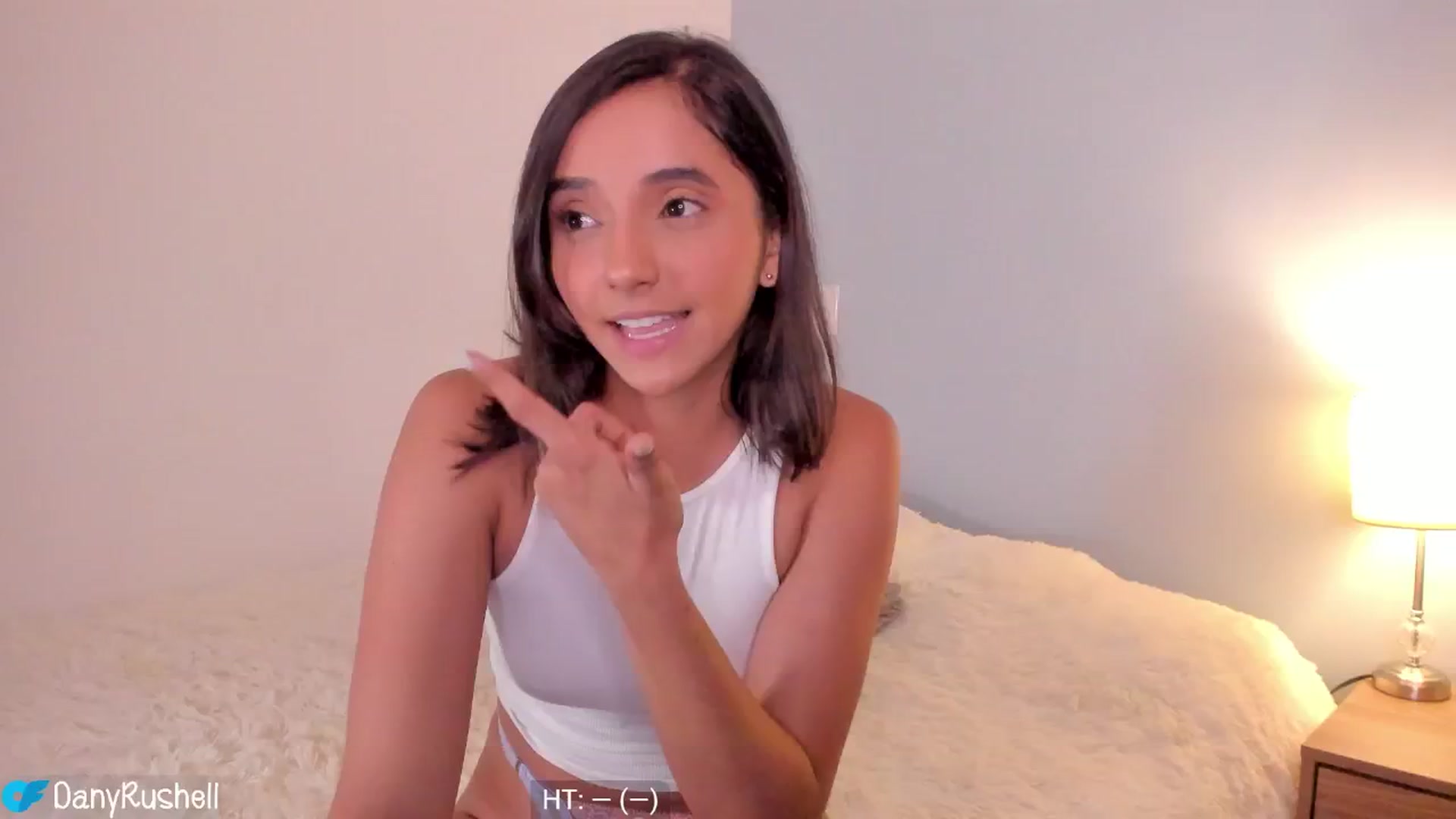 Gallery image thumbnail from NataliaMFC_'s myfreecams stream on, 09/03/2024, 05:07 image 2 of 20