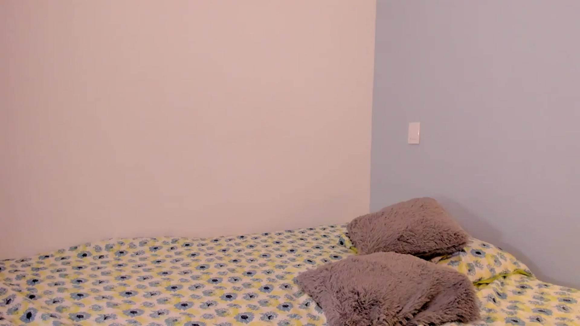 Gallery image thumbnail from NataliaMFC_'s myfreecams stream on, 12/03/2024, 08:03 image 10 of 20