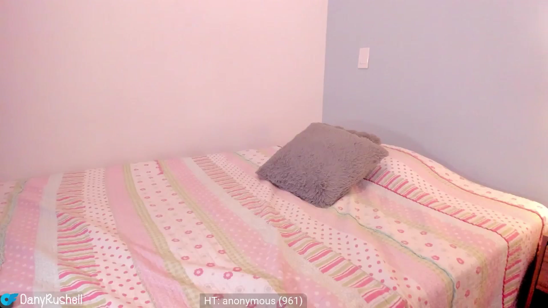 Gallery image thumbnail from NataliaMFC_'s myfreecams stream on, 04/03/2025, 06:42 image 14 of 20