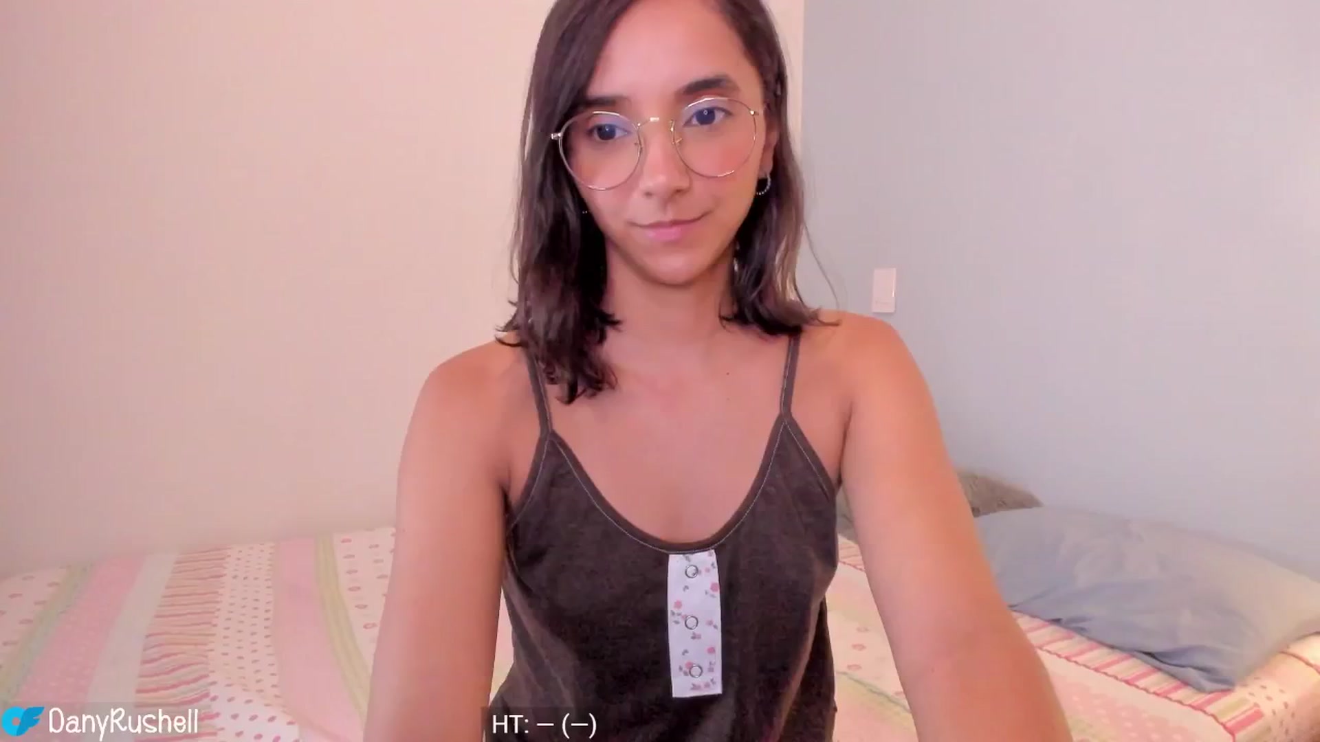 Gallery image thumbnail from NataliaMFC_'s myfreecams stream on, 04/08/2025, 05:55 image 1 of 20