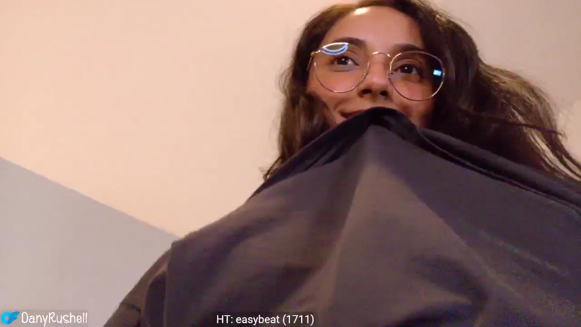 Gallery image thumbnail from NataliaMFC_'s myfreecams stream on, 06/11/2025, 05:55 image 14 of 20