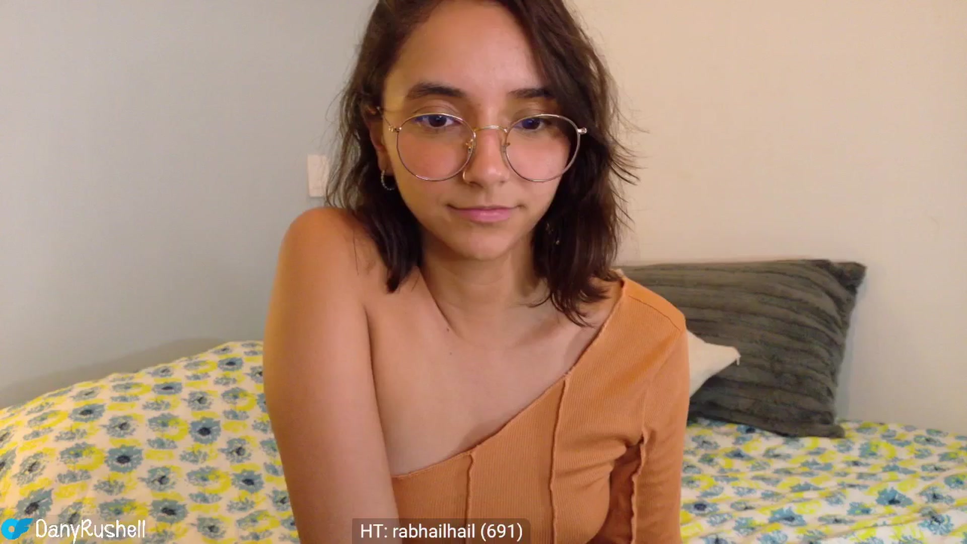 Gallery image thumbnail from NataliaMFC_'s myfreecams stream on, 08/28/2025, 05:51 image 12 of 20