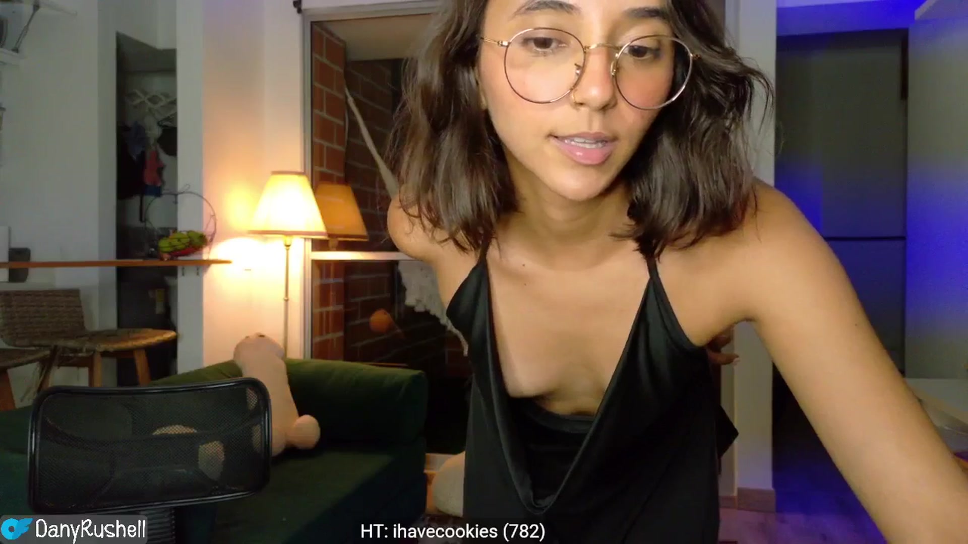 Gallery image thumbnail from NataliaMFC_'s myfreecams stream on, 09/05/2025, 05:43 image 5 of 20