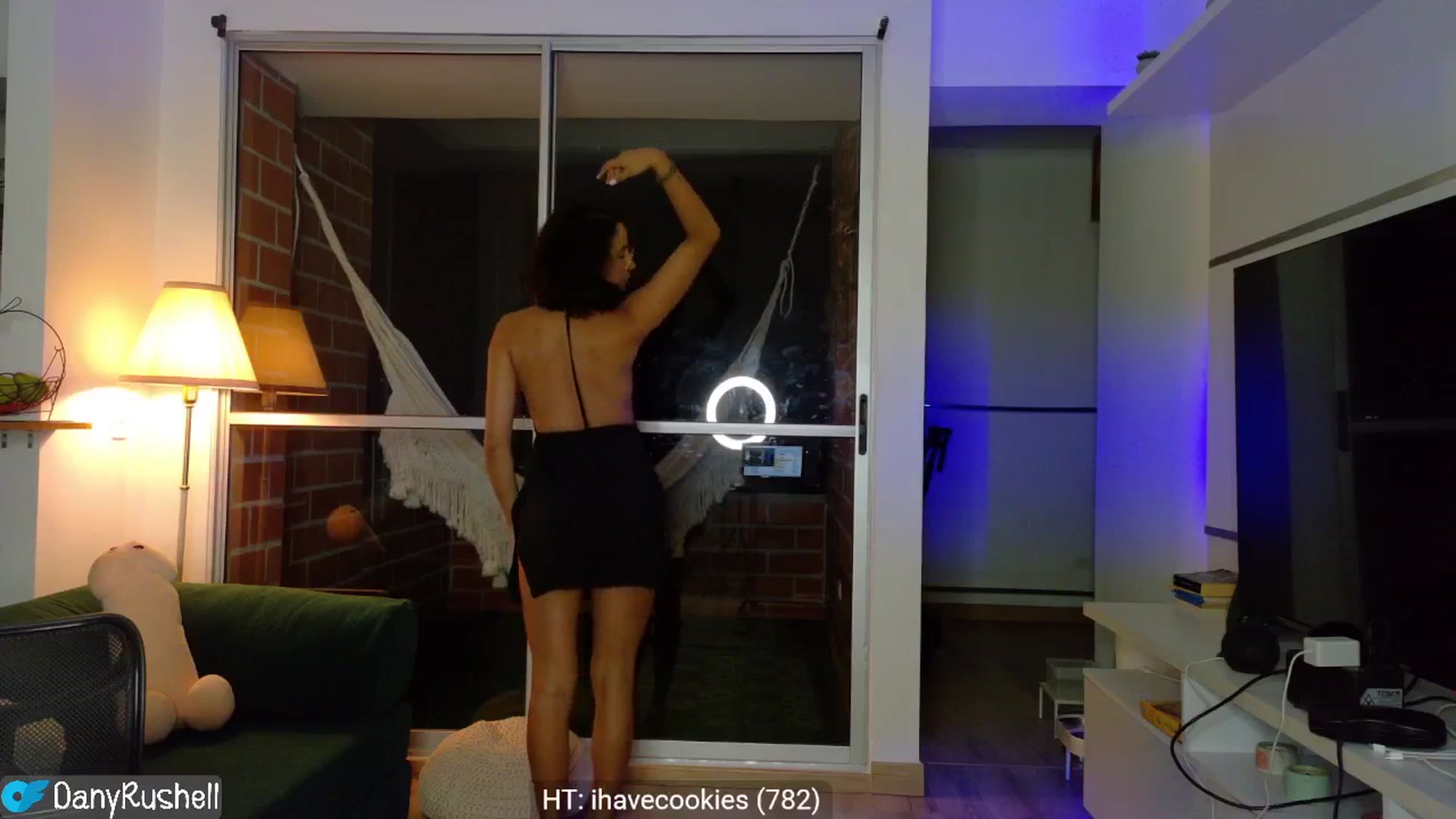 Gallery image thumbnail from NataliaMFC_'s myfreecams stream on, 09/05/2025, 05:43 image 19 of 20