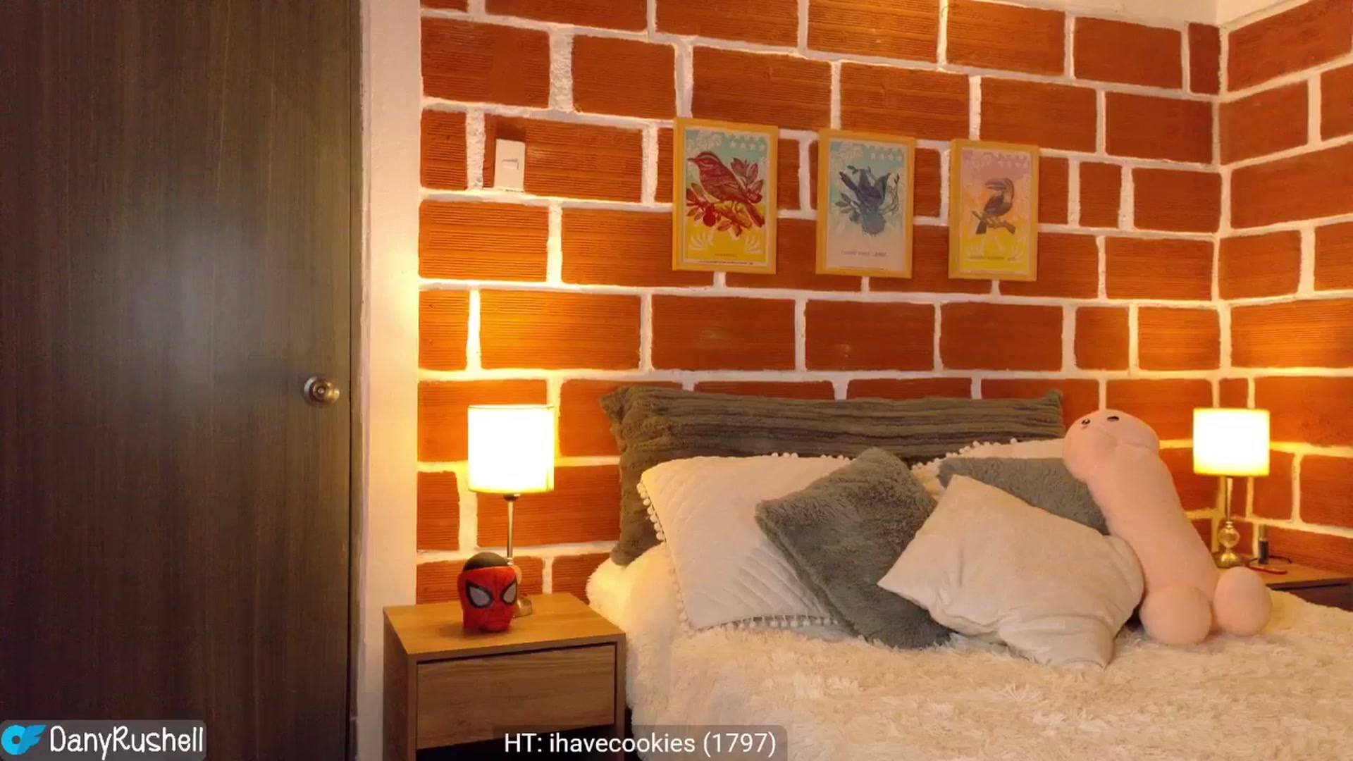 Gallery image thumbnail from NataliaMFC_'s myfreecams stream on, 09/22/2025, 17:27 image 18 of 20