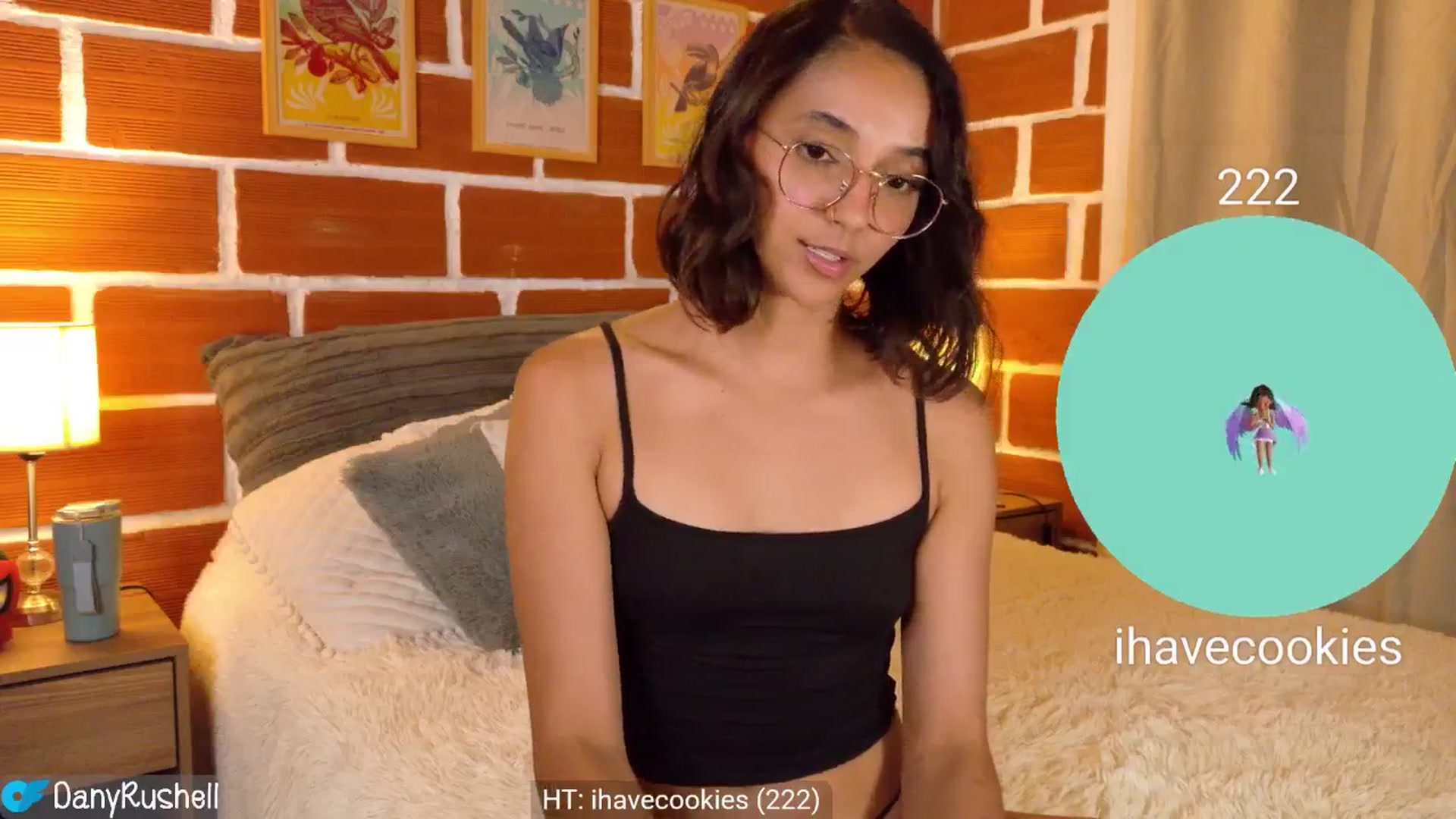Gallery image thumbnail from NataliaMFC_'s myfreecams stream on, 10/01/2025, 21:18 image 7 of 20