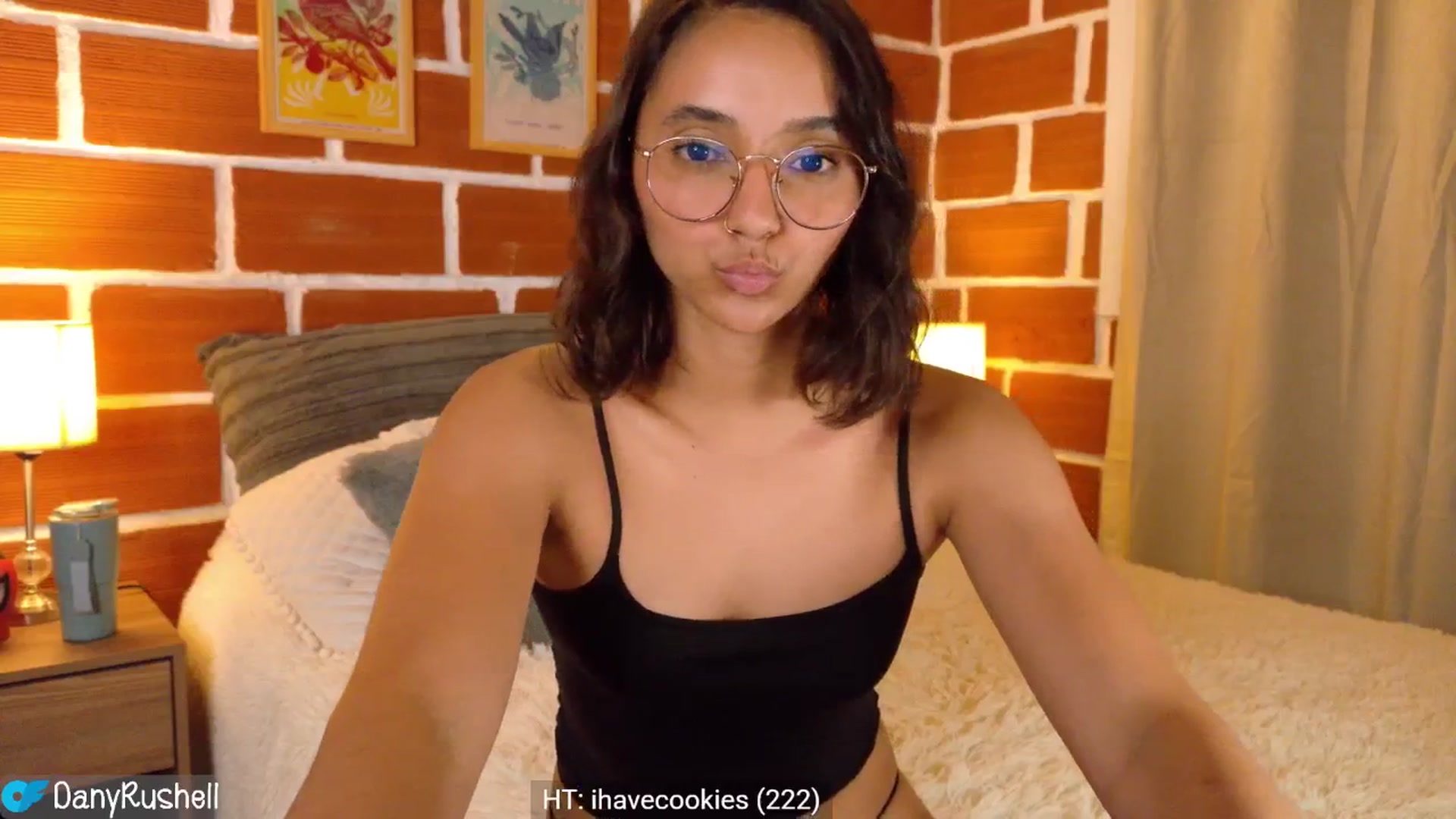 Gallery image thumbnail from NataliaMFC_'s myfreecams stream on, 10/01/2025, 21:18 image 11 of 20