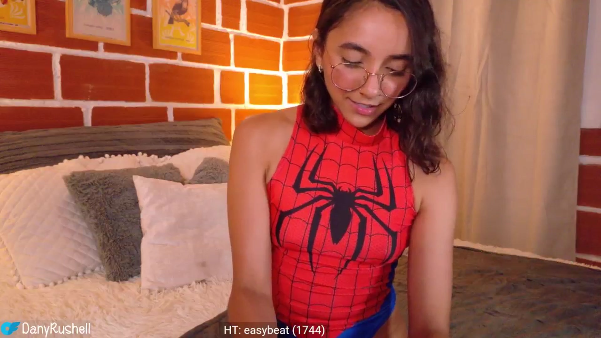 Gallery image thumbnail from NataliaMFC_'s myfreecams stream on, 10/22/2025, 24:26 image 18 of 20