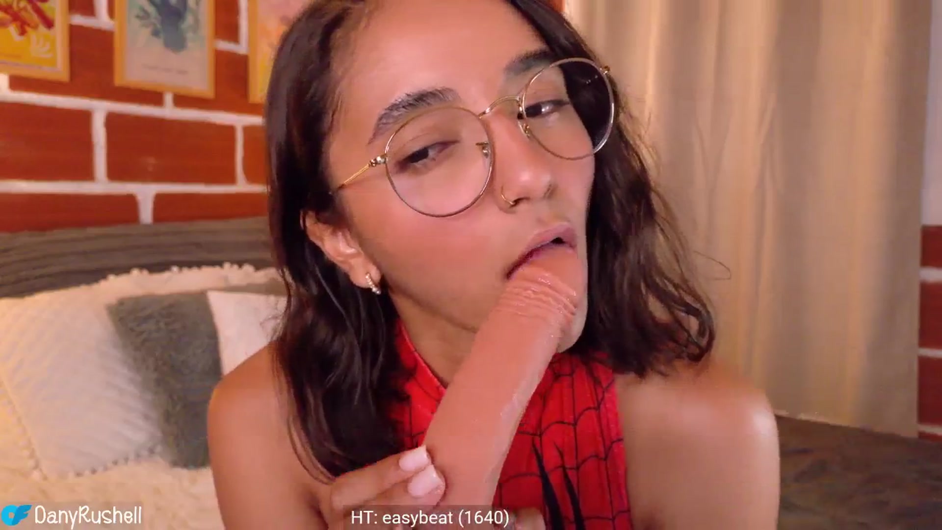 Gallery image thumbnail from NataliaMFC_'s myfreecams stream on, 10/22/2025, 24:26 image 9 of 20