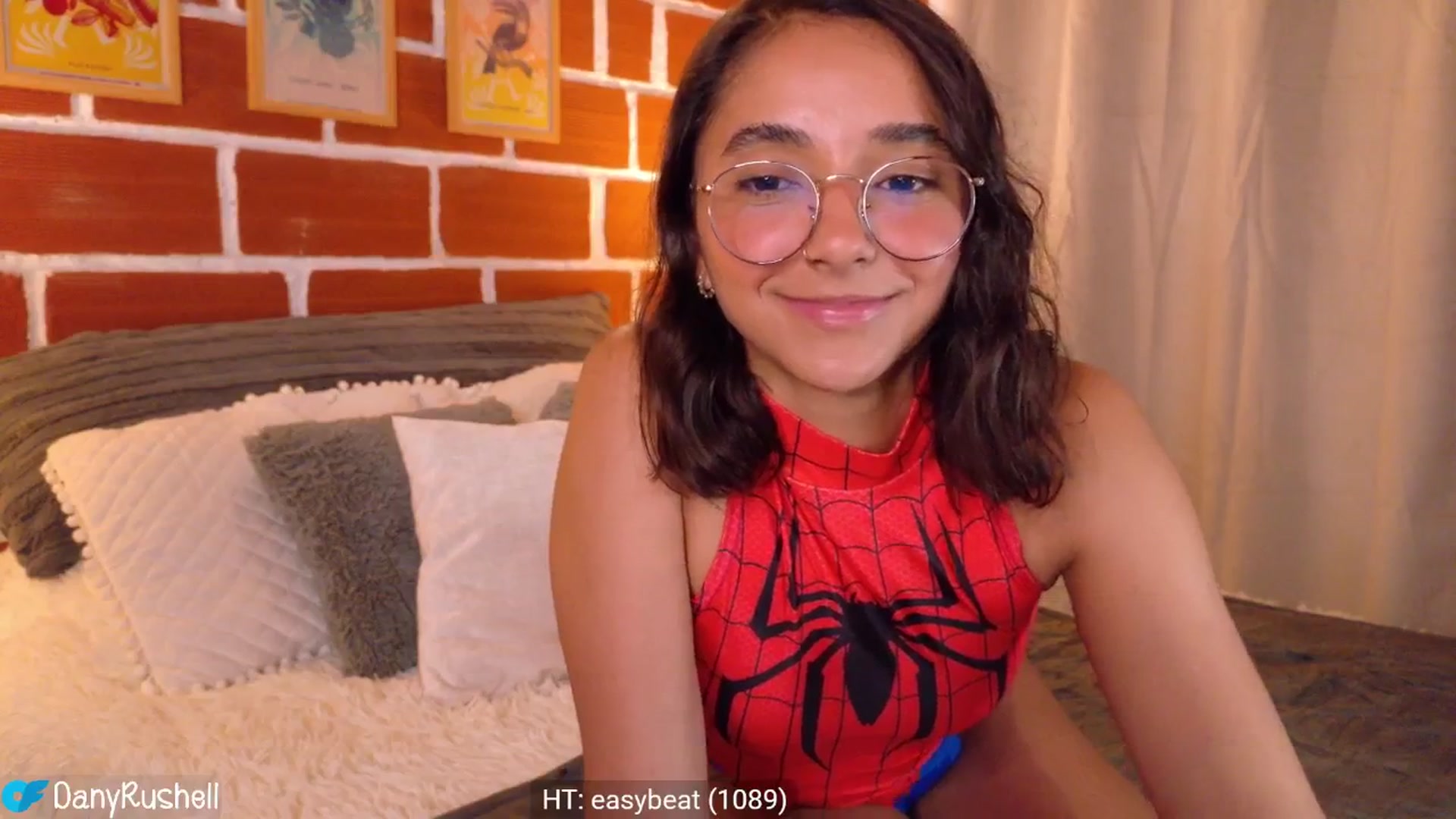 Gallery image thumbnail from NataliaMFC_'s myfreecams stream on, 10/22/2025, 24:26 image 4 of 20