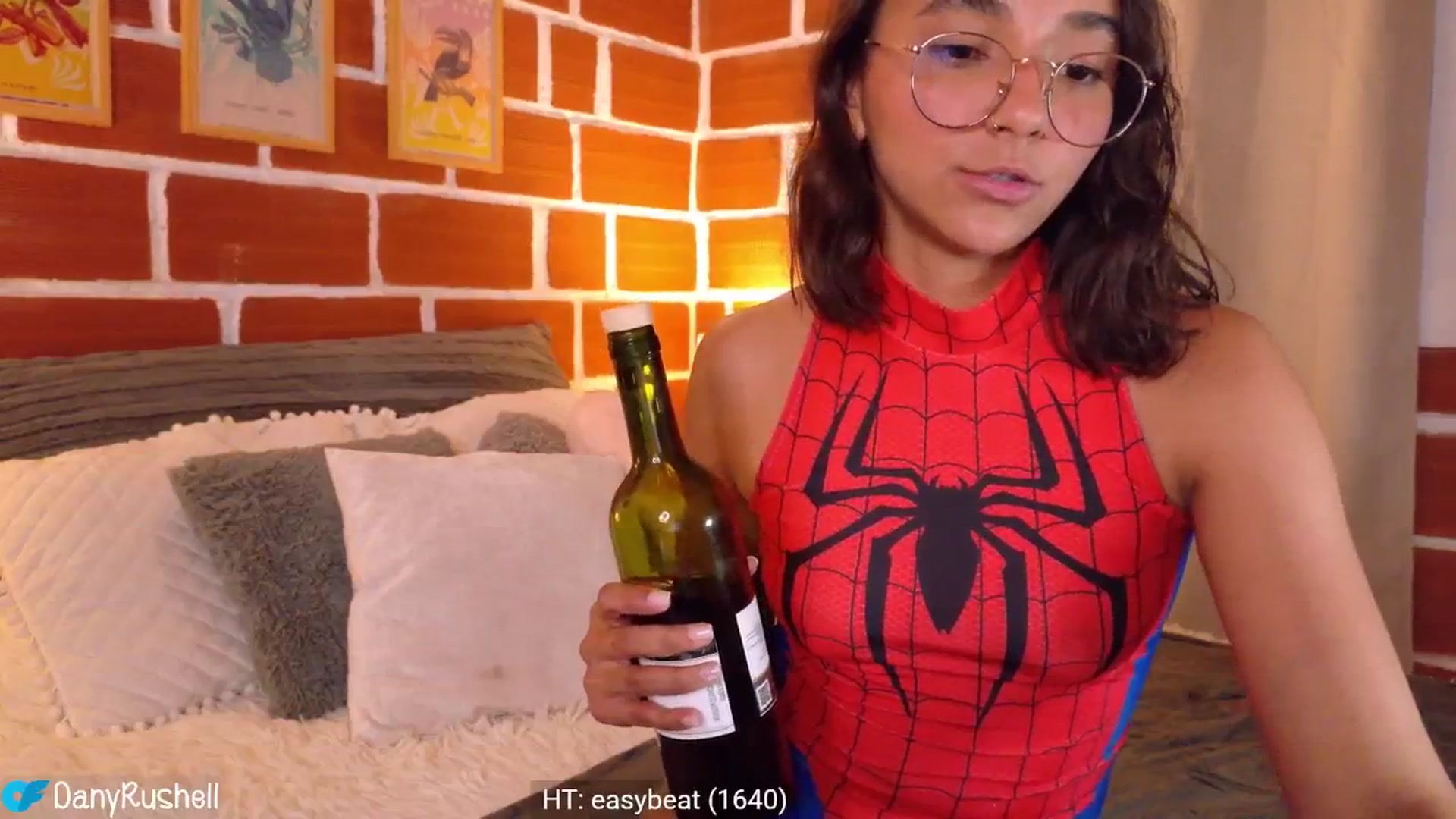 Gallery image thumbnail from NataliaMFC_'s myfreecams stream on, 10/22/2025, 24:26 image 10 of 20