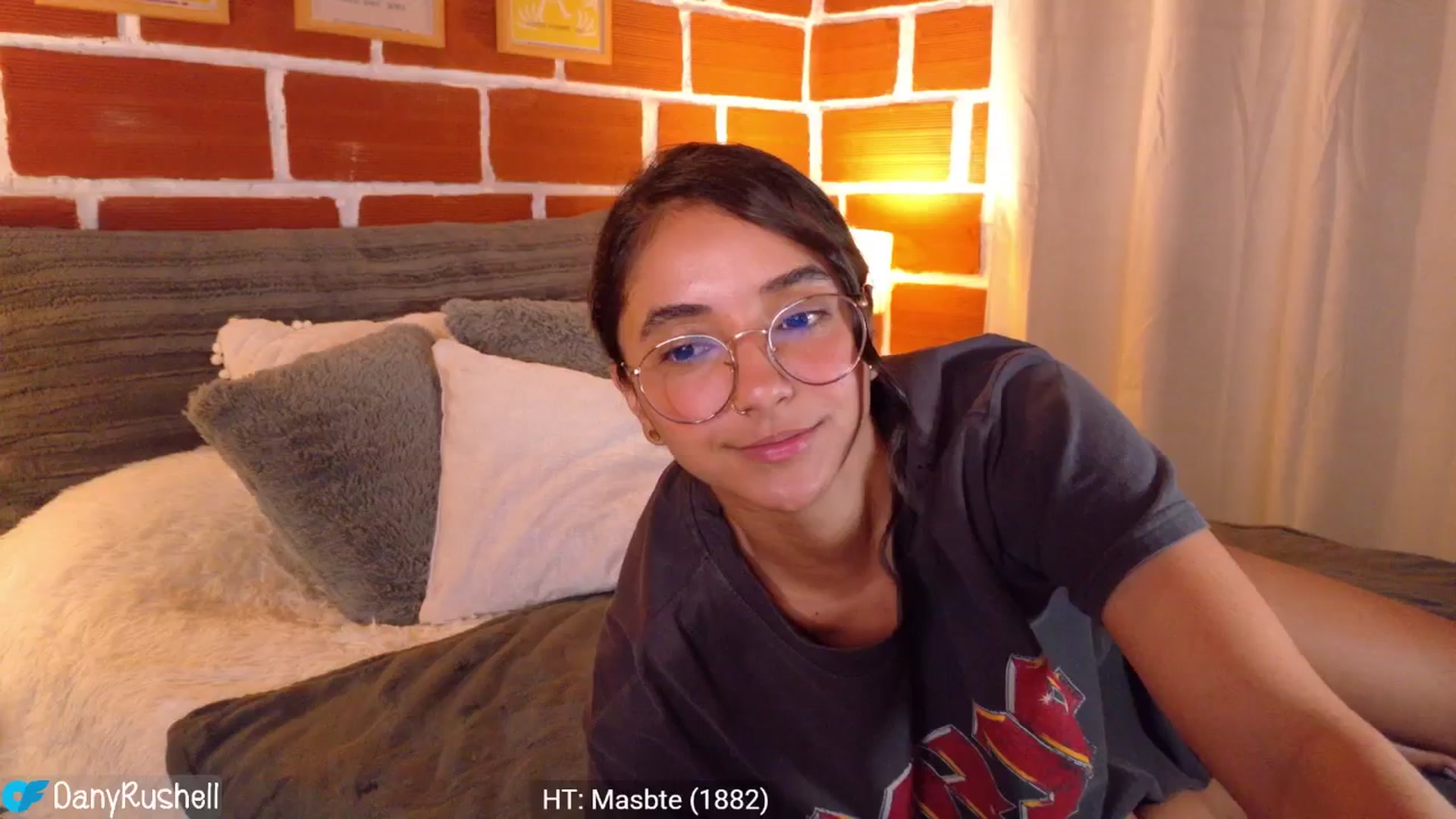 Gallery image thumbnail from NataliaMFC_'s myfreecams stream on, 11/26/2025, 02:35 image 20 of 20