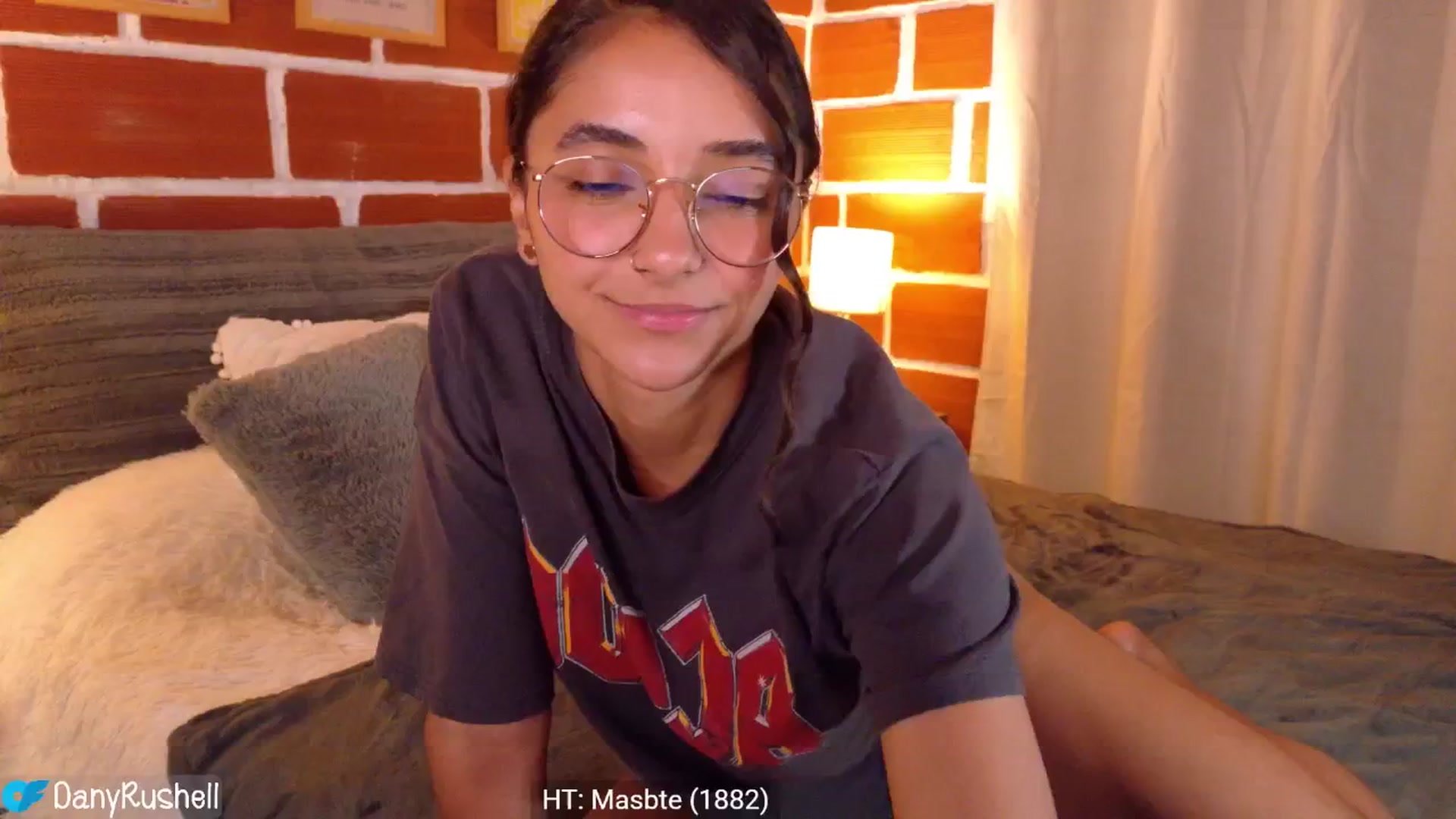 Gallery image thumbnail from NataliaMFC_'s myfreecams stream on, 11/26/2025, 02:35 image 19 of 20