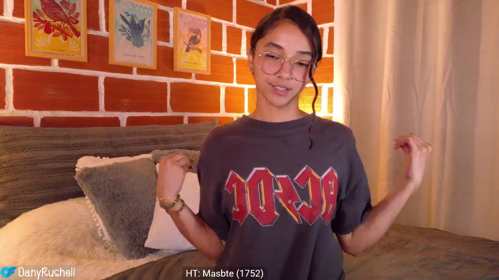 Gallery image thumbnail from NataliaMFC_'s myfreecams stream on, 11/26/2025, 02:35 image 5 of 20
