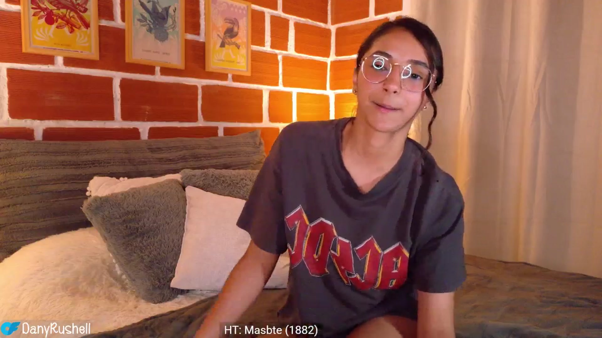 Gallery image thumbnail from NataliaMFC_'s myfreecams stream on, 11/26/2025, 02:35 image 14 of 20