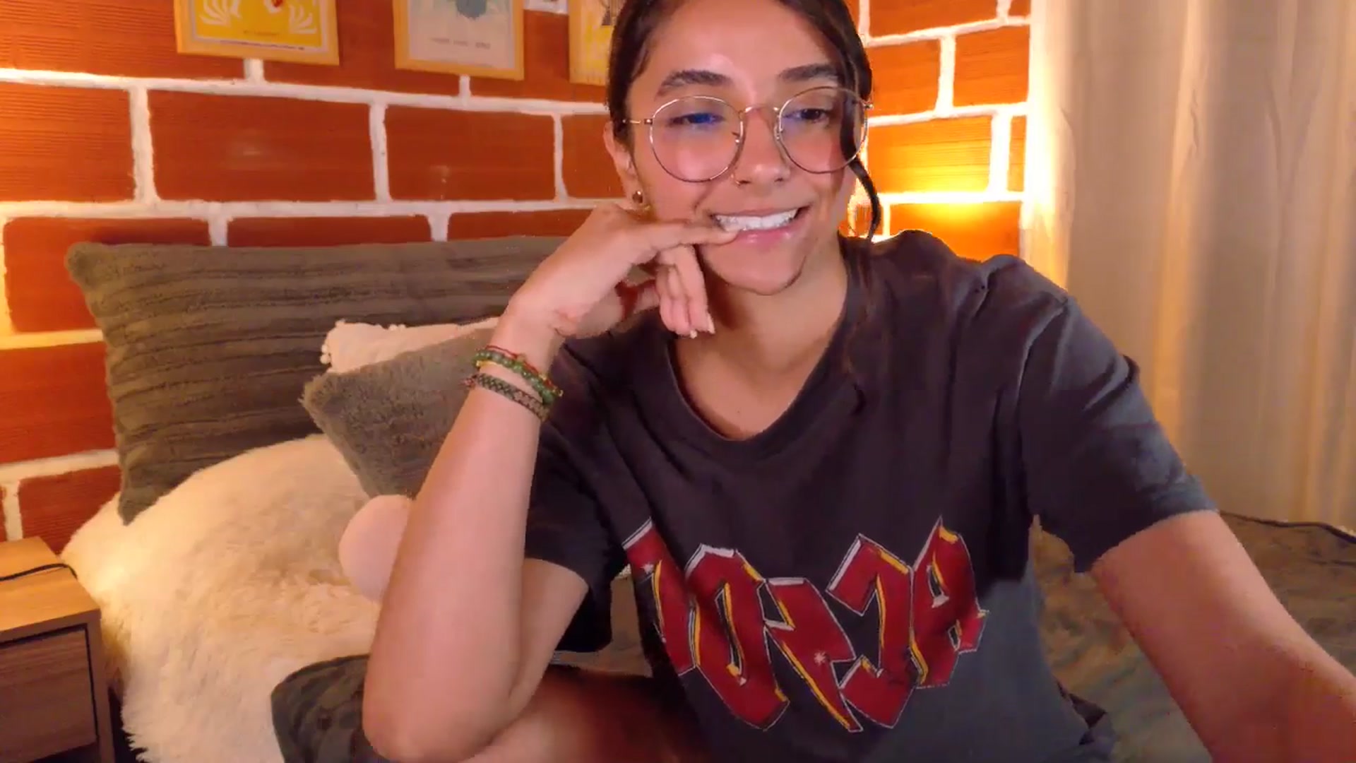 Gallery image thumbnail from NataliaMFC_'s myfreecams stream on, 11/26/2025, 04:20 image 12 of 20
