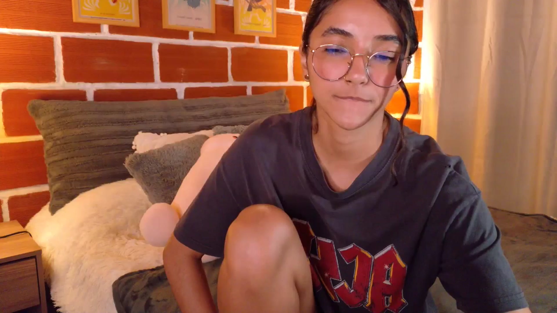 Gallery image thumbnail from NataliaMFC_'s myfreecams stream on, 11/26/2025, 04:20 image 9 of 20