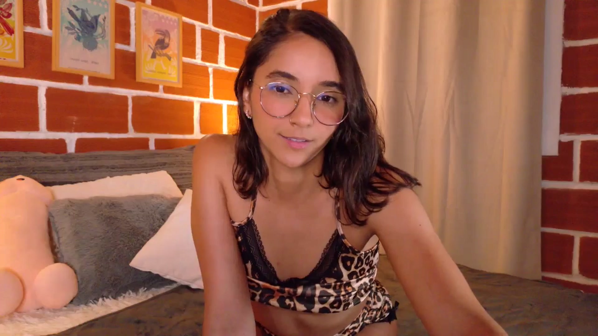Gallery image thumbnail from NataliaMFC_'s myfreecams stream on, 12/24/2025, 01:34 image 8 of 20