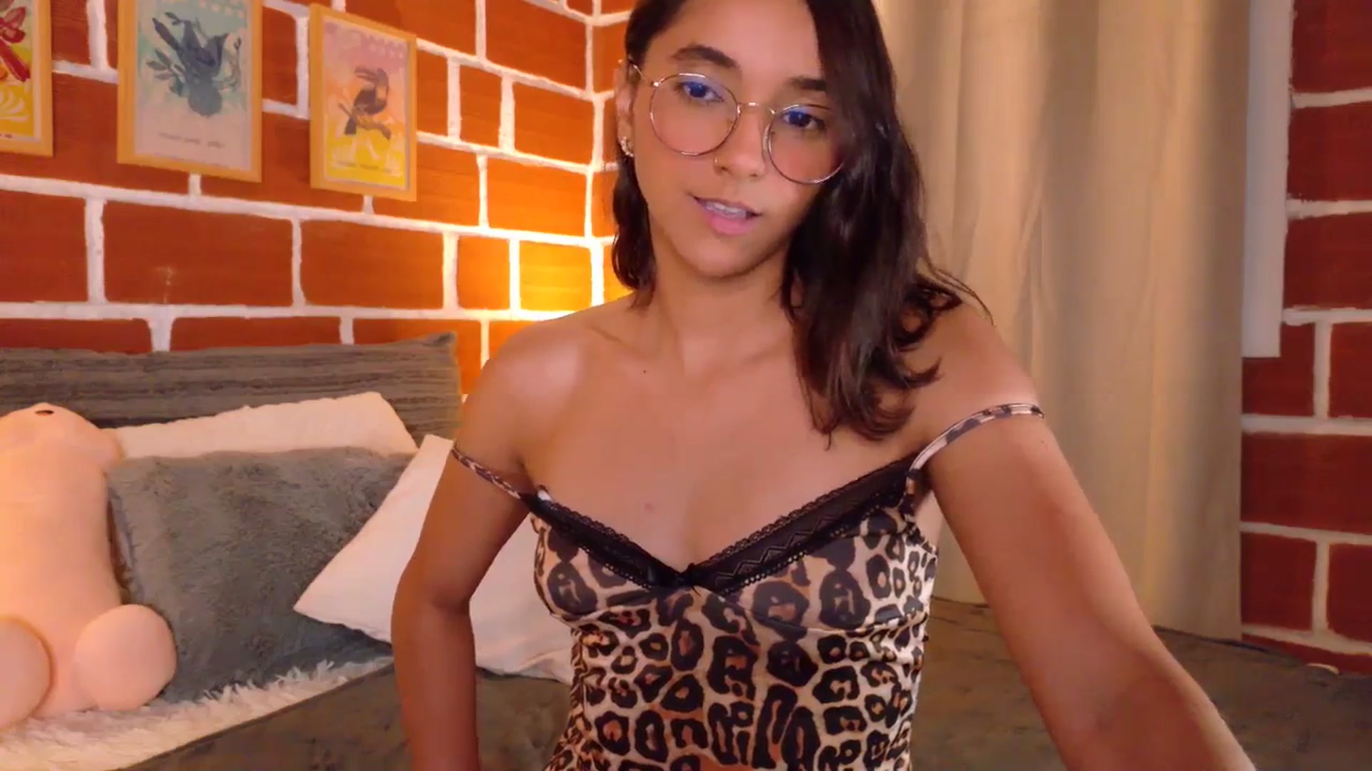 Gallery image thumbnail from NataliaMFC_'s myfreecams stream on, 12/24/2025, 01:34 image 15 of 20
