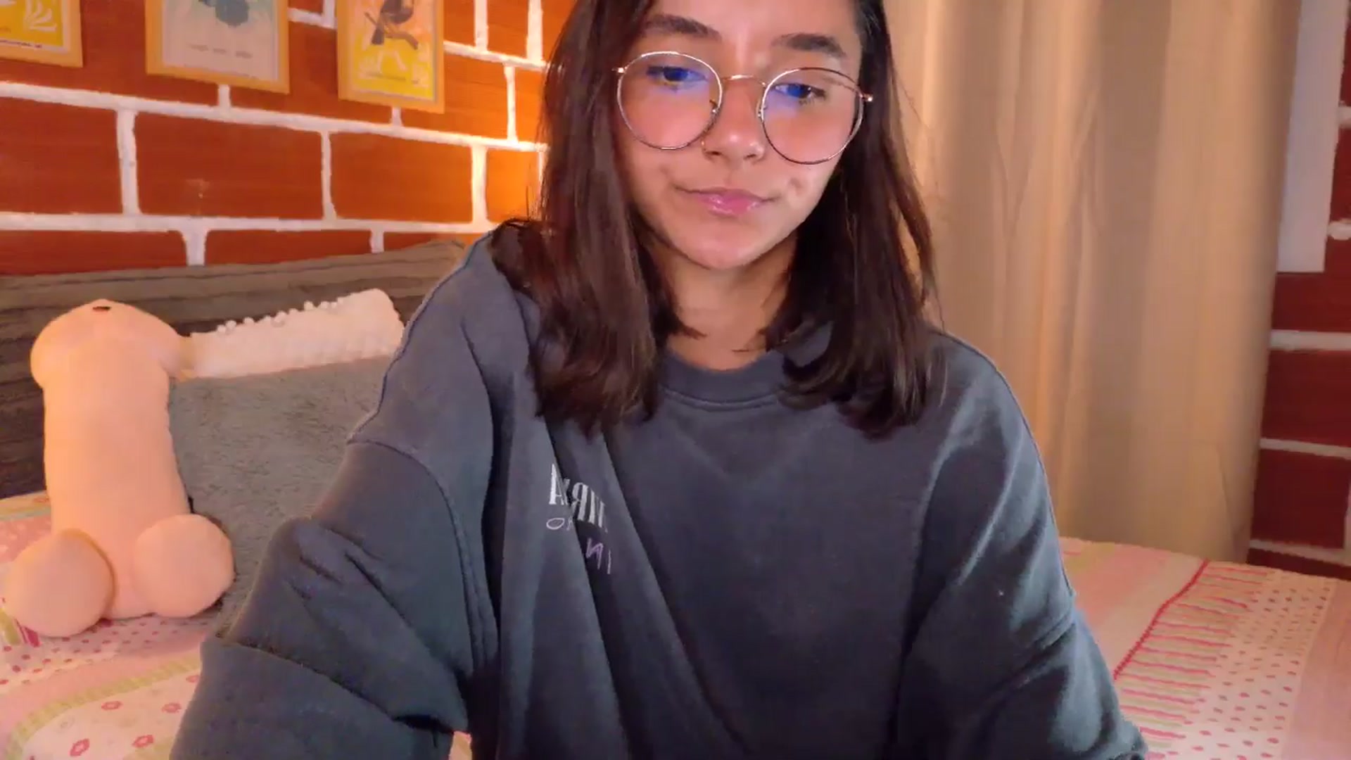 Gallery image thumbnail from NataliaMFC_'s myfreecams stream on, 01/07/2026, 04:51 image 11 of 20