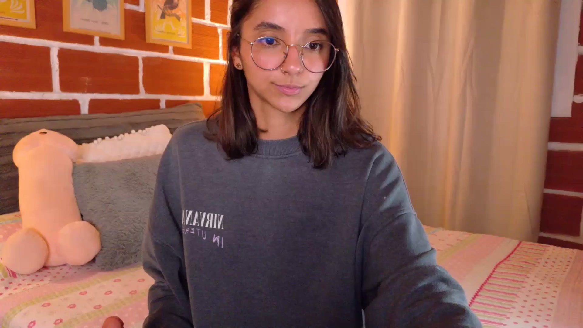 Gallery image thumbnail from NataliaMFC_'s myfreecams stream on, 01/07/2026, 04:51 image 14 of 20