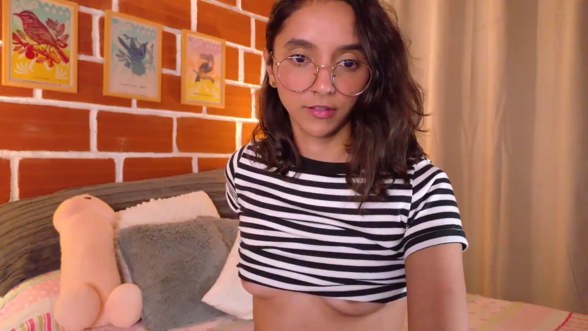 Gallery image thumbnail from NataliaMFC_'s myfreecams stream on, 01/08/2026, 03:07 image 13 of 20