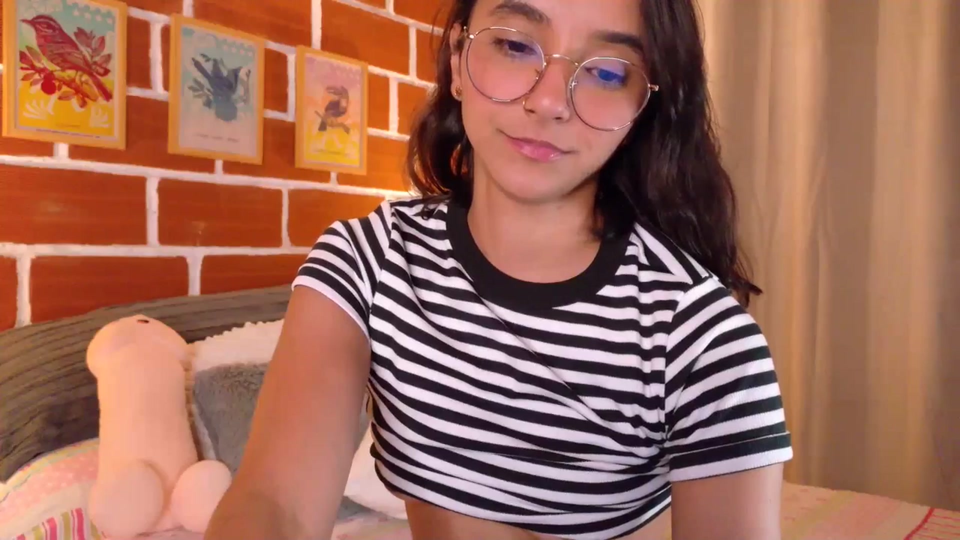 Gallery image thumbnail from NataliaMFC_'s myfreecams stream on, 01/08/2026, 03:07 image 12 of 20