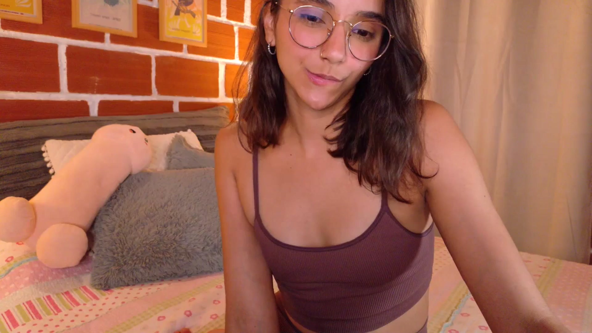 Gallery image thumbnail from NataliaMFC_'s myfreecams stream on, 01/22/2026, 04:47 image 11 of 20