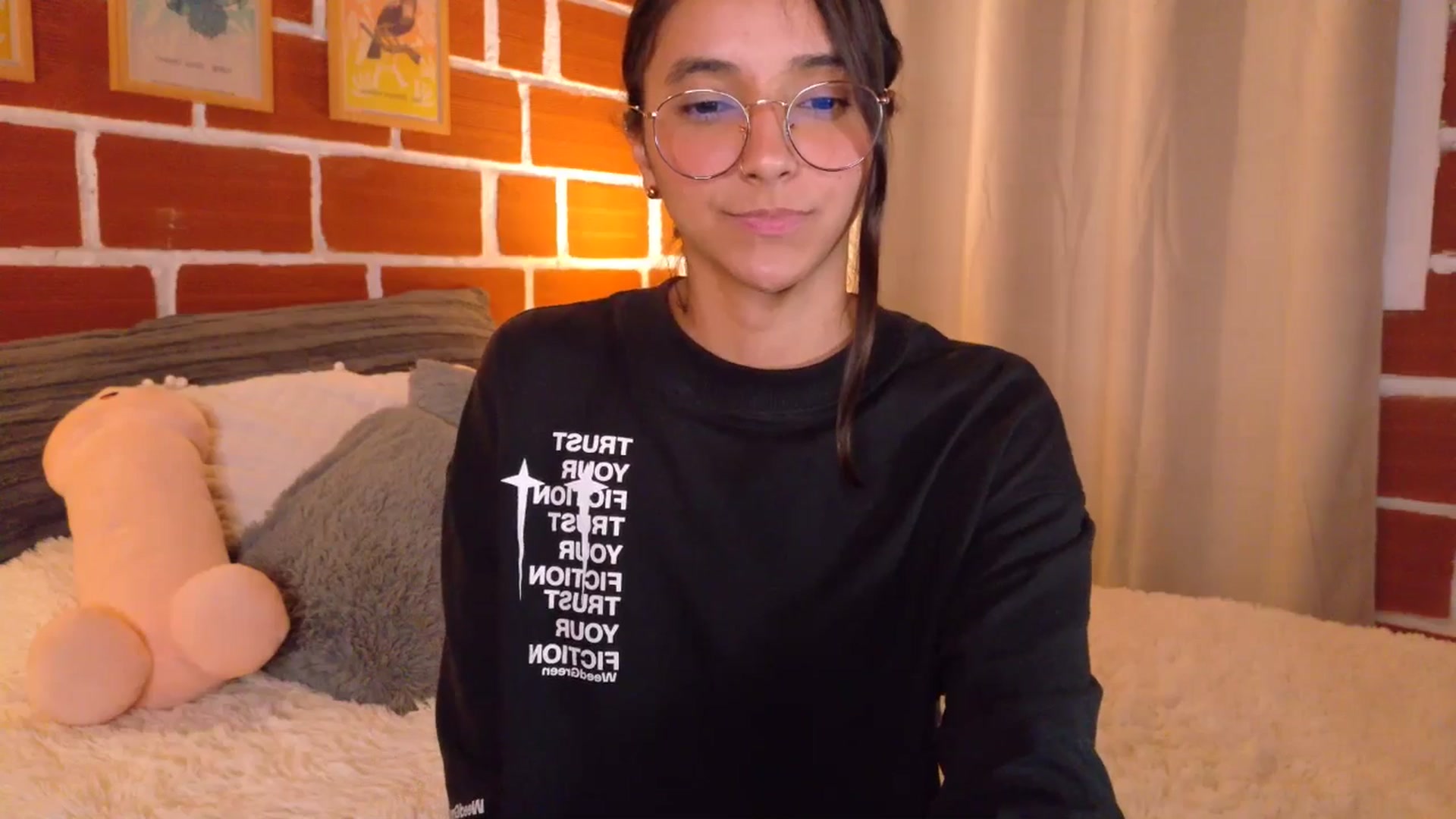 Gallery image thumbnail from NataliaMFC_'s myfreecams stream on, 02/05/2026, 05:50 image 9 of 20