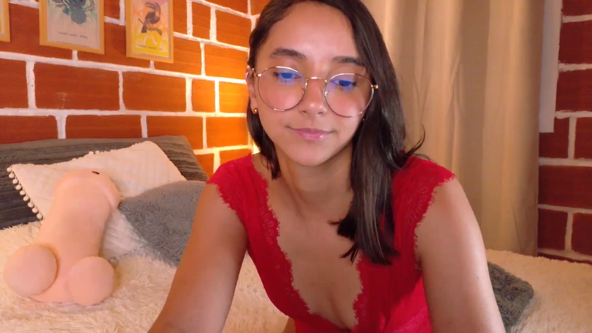 Gallery image thumbnail from NataliaMFC_'s myfreecams stream on, 02/10/2026, 02:40 image 16 of 20