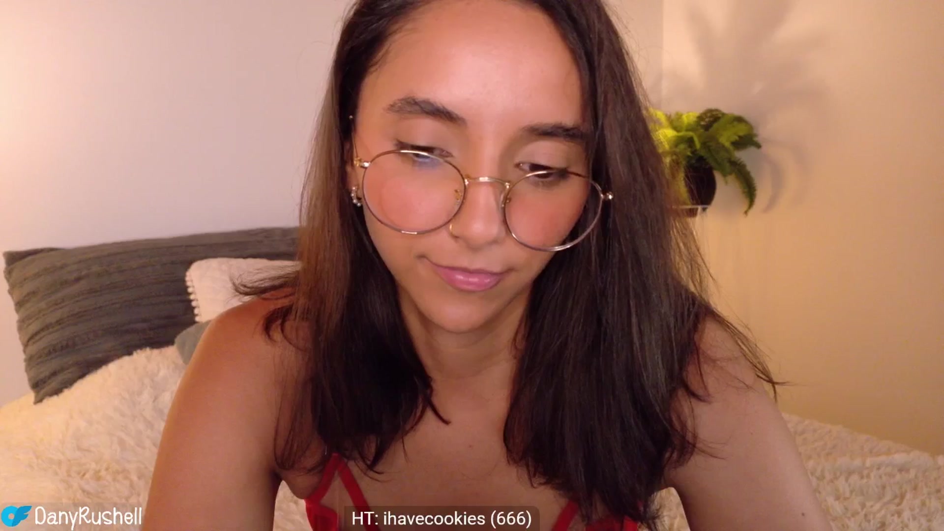 Gallery image thumbnail from NataliaMFC_'s myfreecams stream on, 03/05/2026, 03:18 image 11 of 20