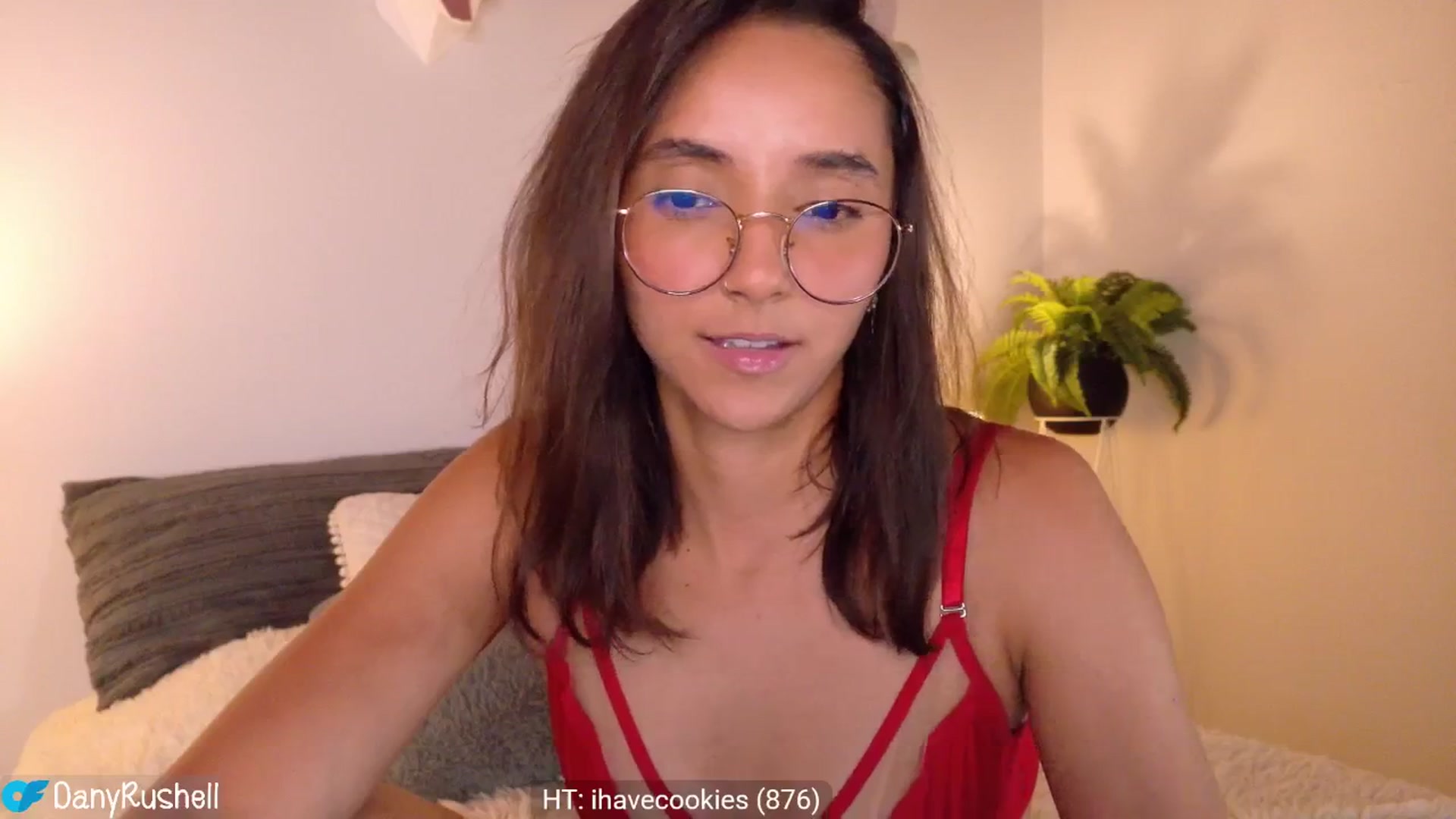 Gallery image thumbnail from NataliaMFC_'s myfreecams stream on, 03/05/2026, 03:18 image 14 of 20