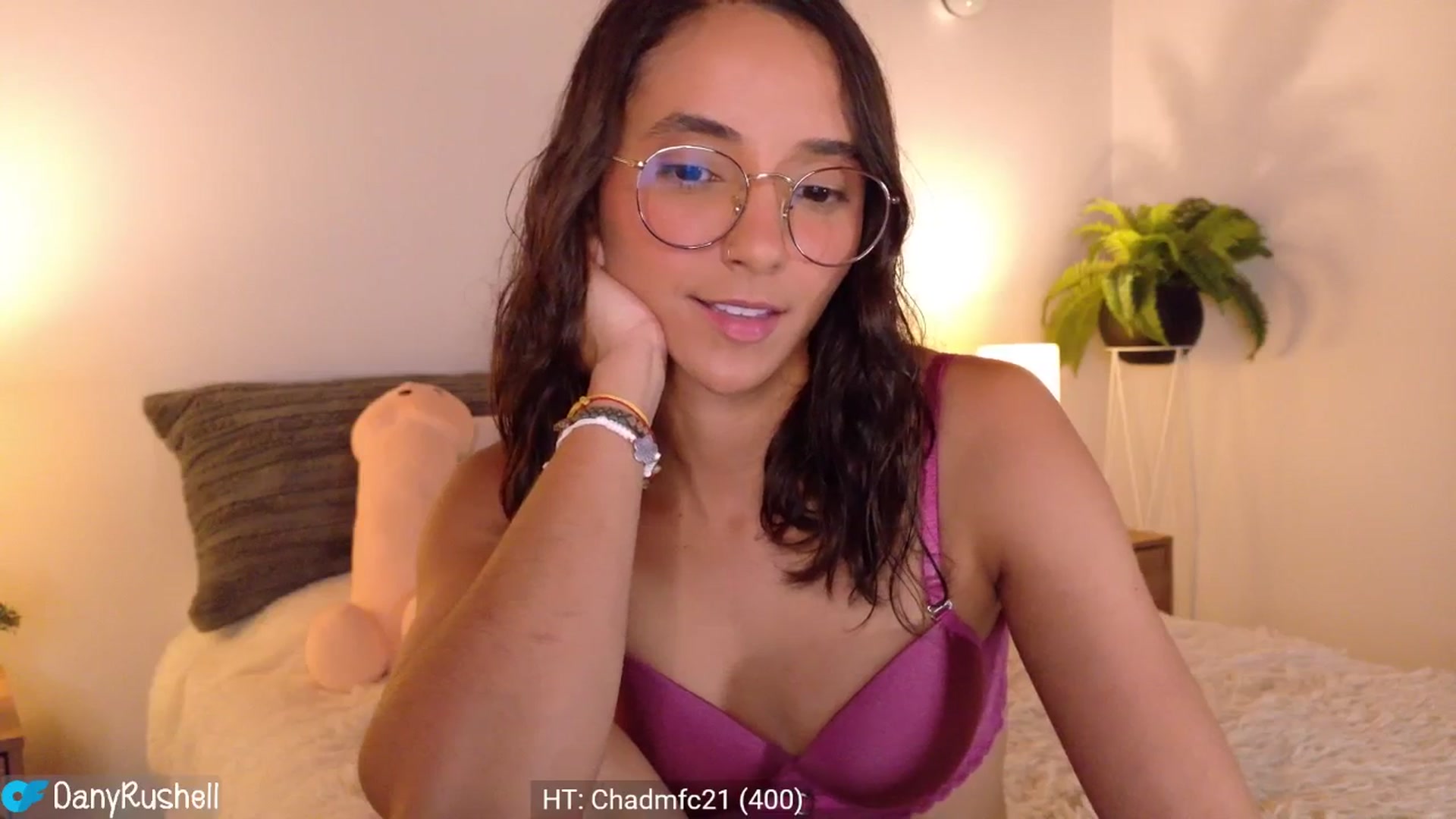 Gallery image thumbnail from NataliaMFC_'s myfreecams stream on, 03/10/2026, 01:15 image 10 of 20
