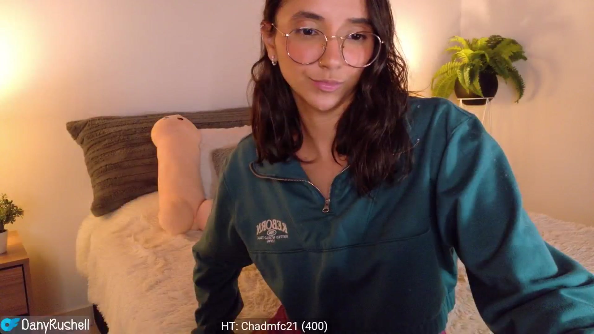Gallery image thumbnail from NataliaMFC_'s myfreecams stream on, 03/10/2026, 05:01 image 8 of 20